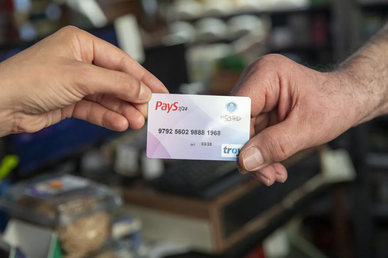 ‘Halk Kart’ Ödemeleri Hesaplara Yatırıldı