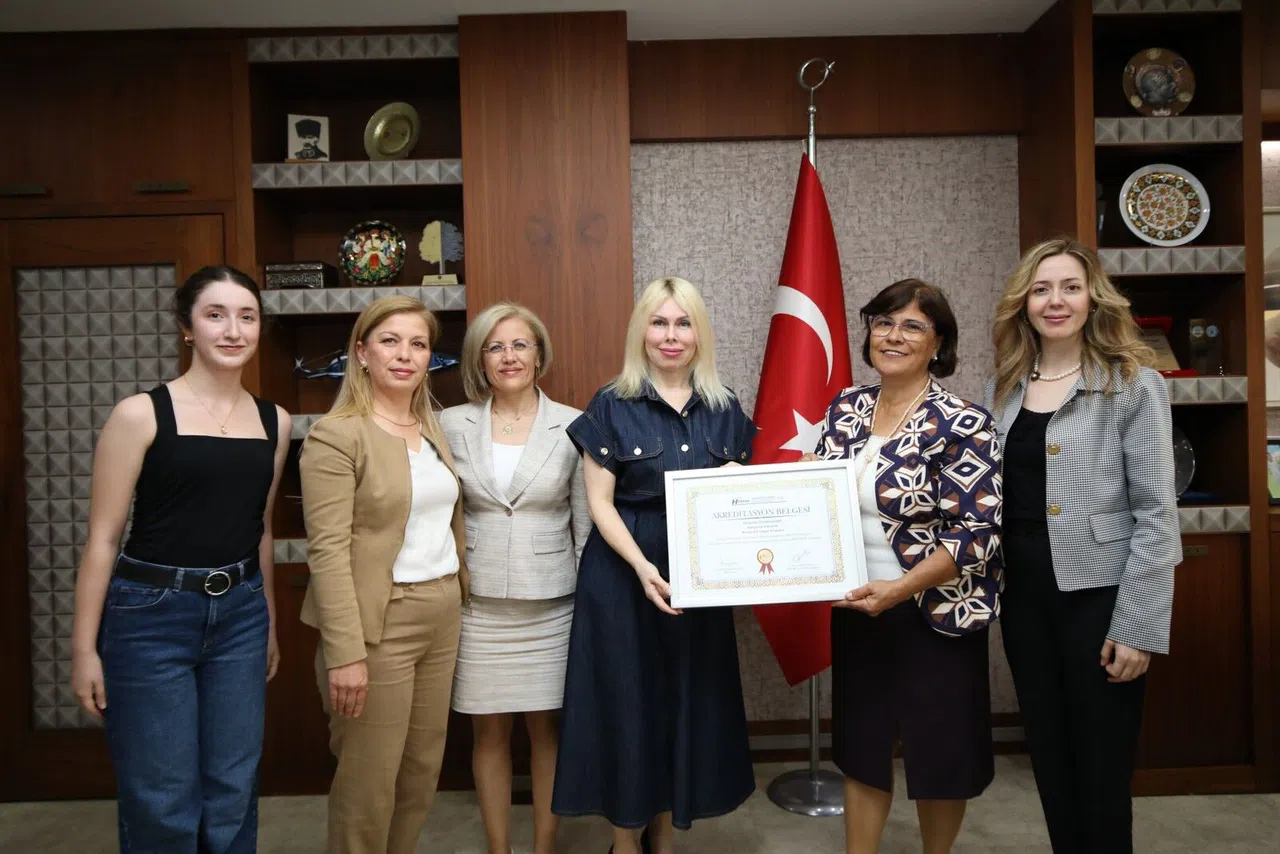 Hemşirelik Fakültesi’ne 5 Yıllık Akreditasyon