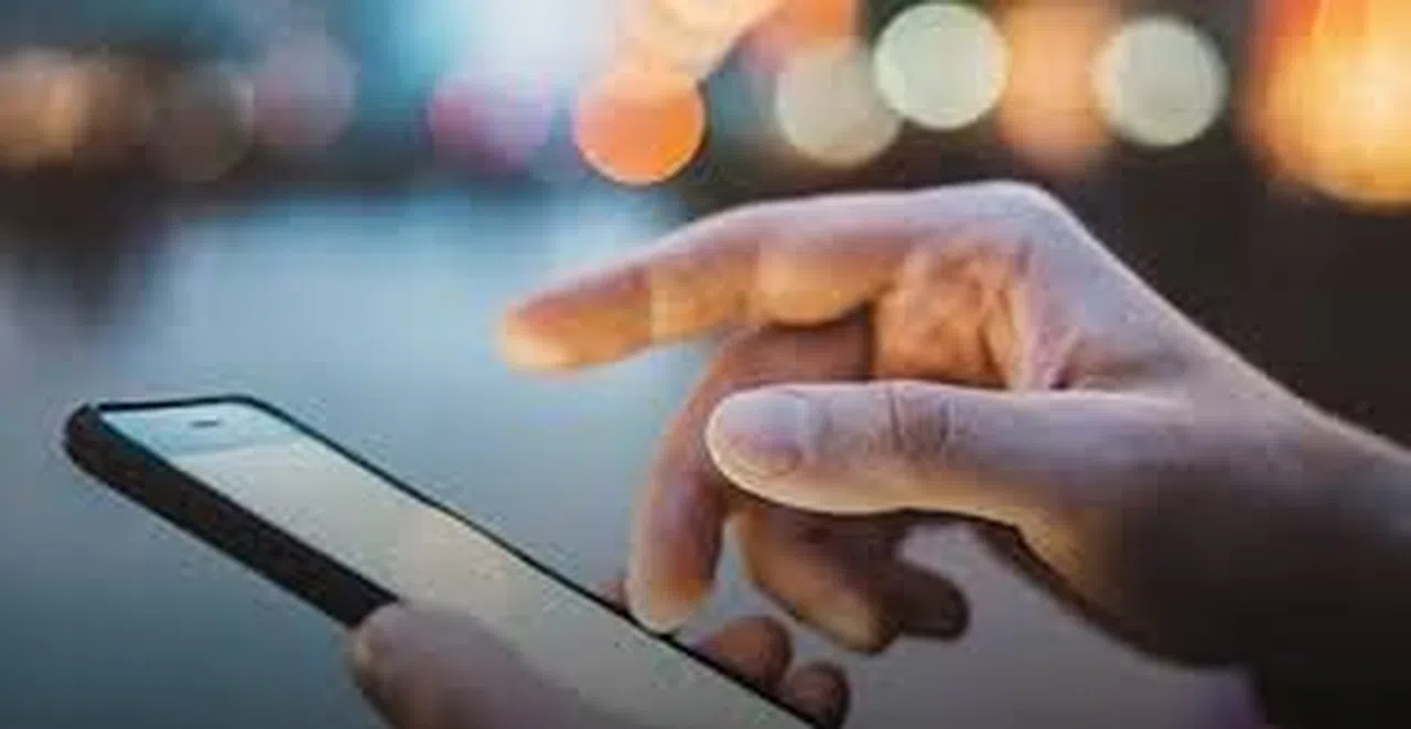 Uzmanı uyardı: "Ses kayıtlarınız dolandırılmanıza neden olabilir"