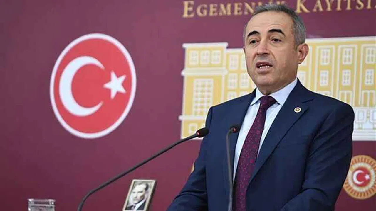 DEVA Partili Karatutlu: "Dulkadiroğlu Toz Toprak İçinde, Halk Perişan"