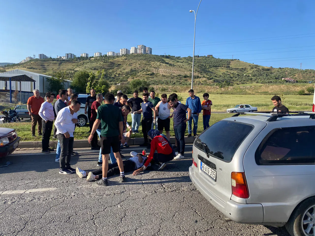 Kahramanmaraş’ta Motosiklet ile Otomobil Çarpıştı: 1 Yaralı