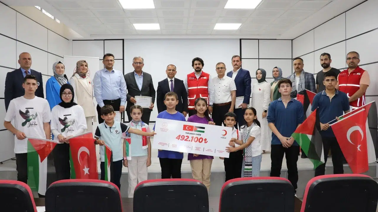 Kahramanmaraşlı Öğrencilerden Filistin’e Dayanışma ve Merhamet Mesajı