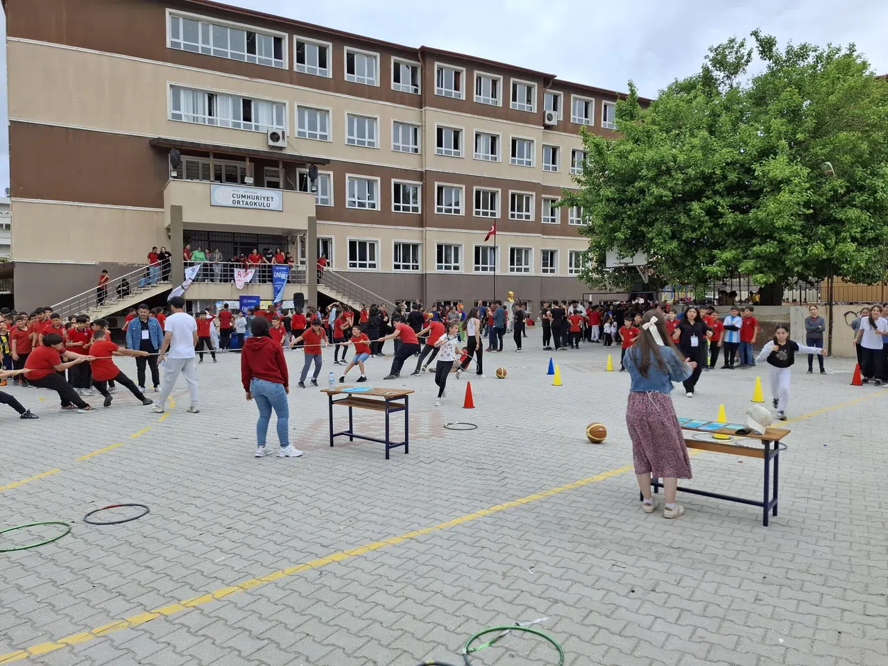 KSÜ’lü Öğrenciler Hatay Samandağ’da Eğitim Atölyesi Gerçekleştirdi
