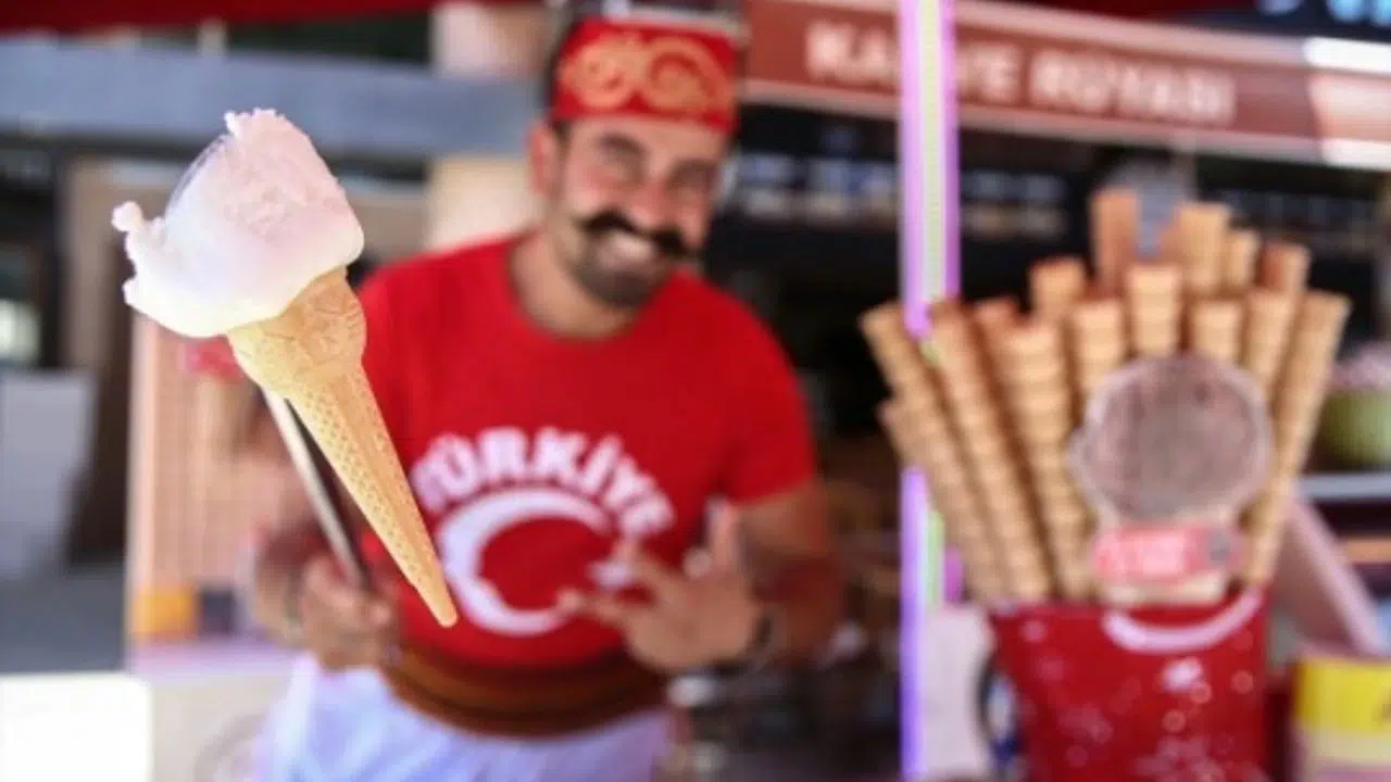 Sıcak Havalar Kahramanmaraş’ta Dondurma Talebini Patlattı