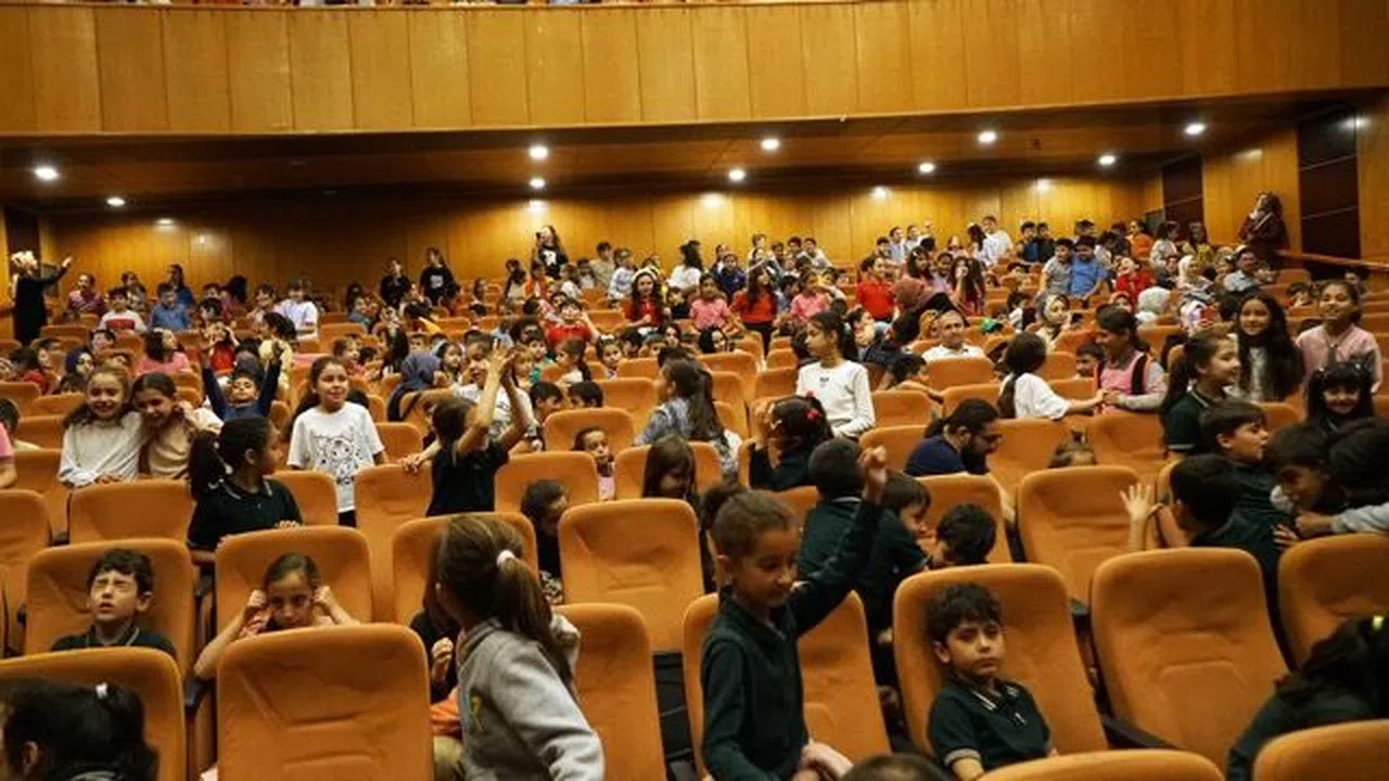 Kahramanmaraş’ta “Ege ile Gaga” çocuk tiyatrosu iptal edildi