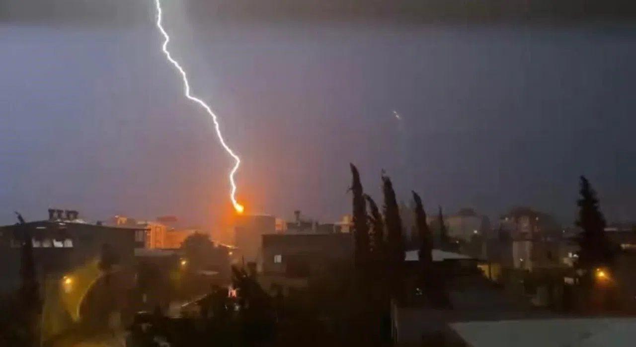 Sağanak Yağmur Hayatı Olumsuz Etkiledi