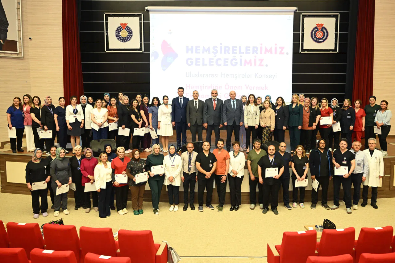 KSÜ’de Hemşireler İçin Anlamlı Gün: Şefkatin Sesi Ekonomiye Yankı Oldu