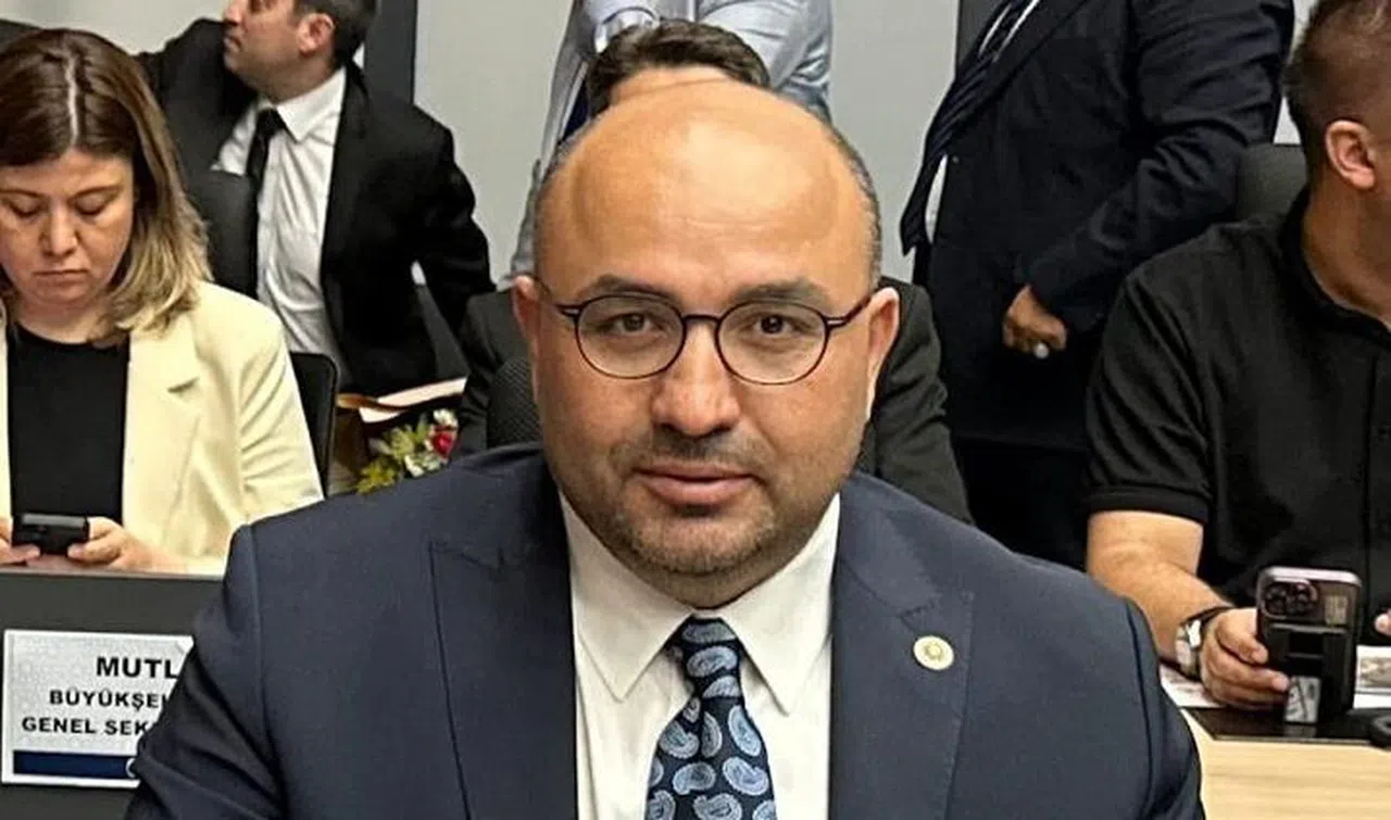 Prof. Dr. Şahin ‘Terörsüz Türkiye'den rahatsız olanları’ Kaleme Aldı