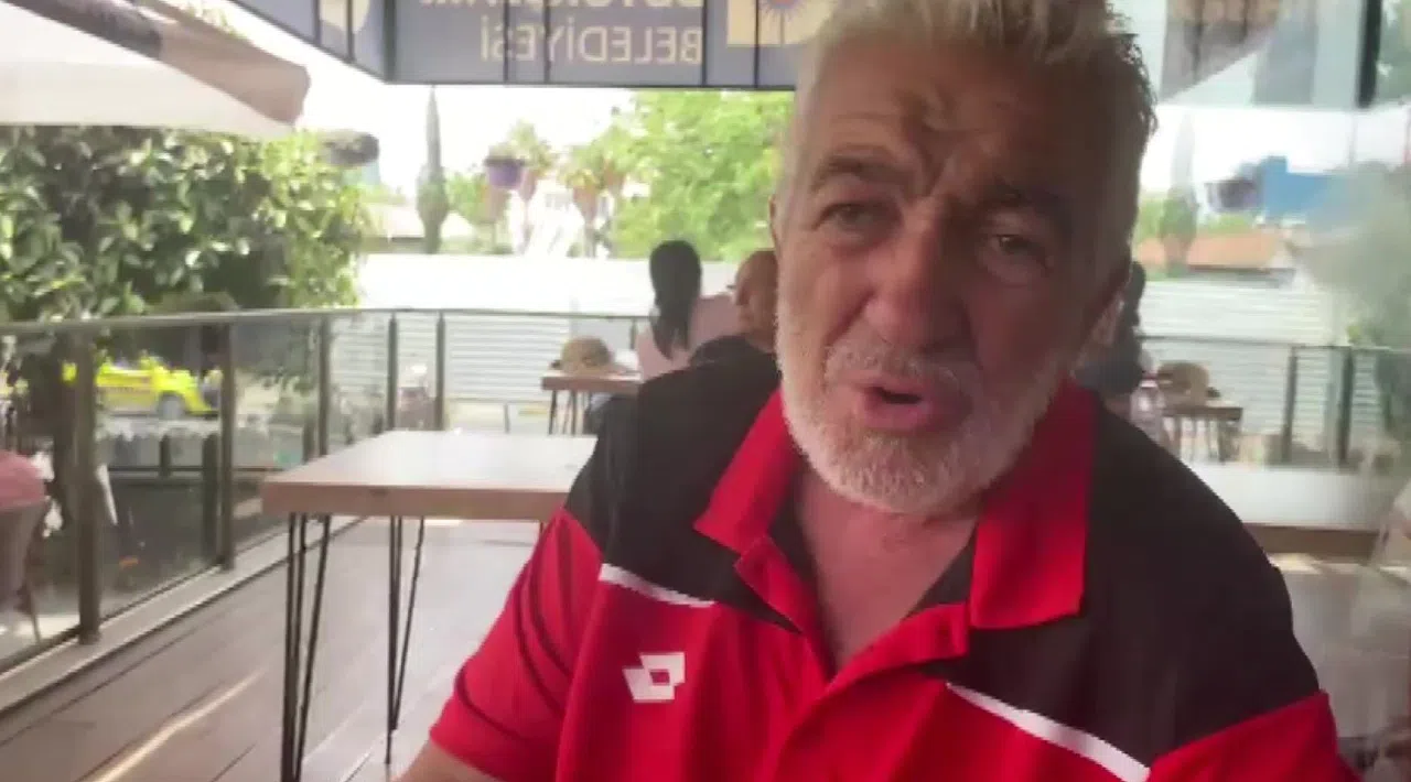 Simitçide Uyudu, Uyanınca Neye Uğradığını Şaşırdı