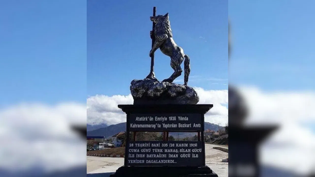 Kahramanmaraş’taki Bozkurt Anıtı Sosyal Medyada Gündem Oldu