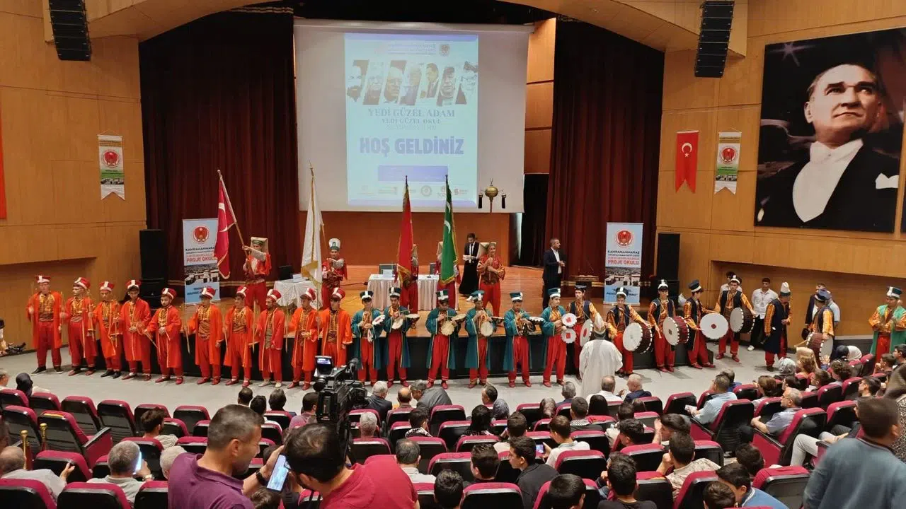 Türkiye'nin İlk İmam Hatip Liseleri Kahramanmaraş'ta "Yedi Güzel Adam" İçin Buluştu