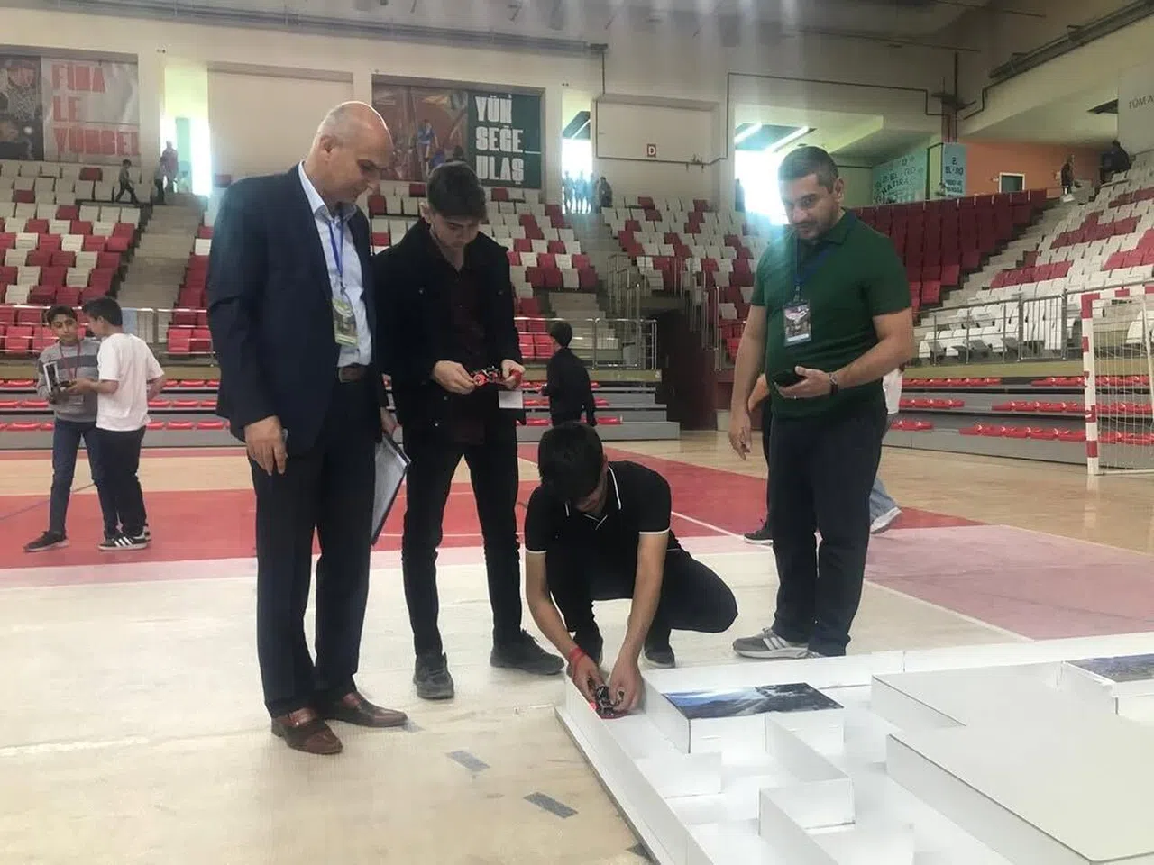 KİÜ Akademisyenleri, 2025 EL-RO Yarışmasında Jüri Üyesi Olarak Görev Aldı