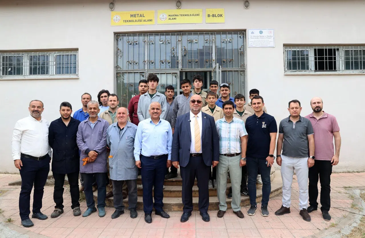 Dulkadiroğlu Belediyesi’nden Eğitime ve Yerli Üretime Destek