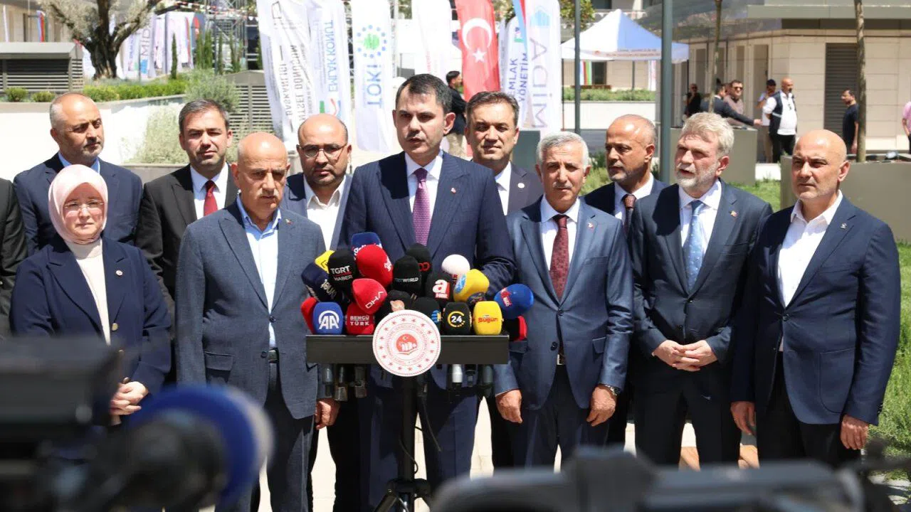 Bakan Kurum: “Yıl Sonuna Kadar 75 Bin Konut ve İş Yerini Teslim Edeceğiz”