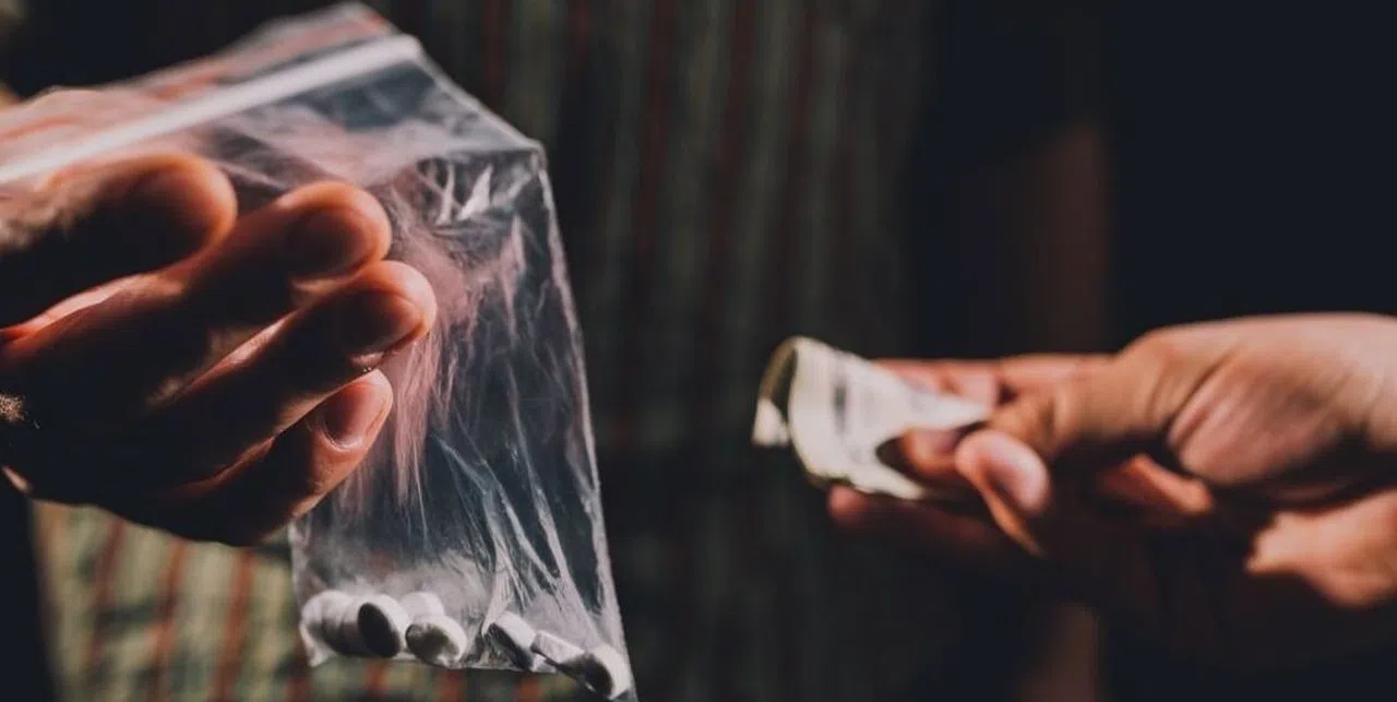 Bekçilerin Dikkati Sayesinde Madde Ele Geçirildi