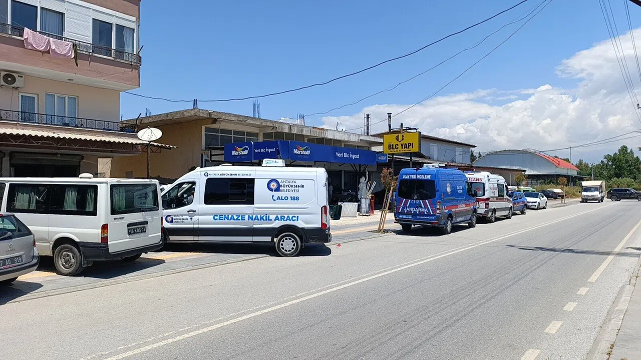 50 Yaşındaki Adam Evinde Ölü Bulundu