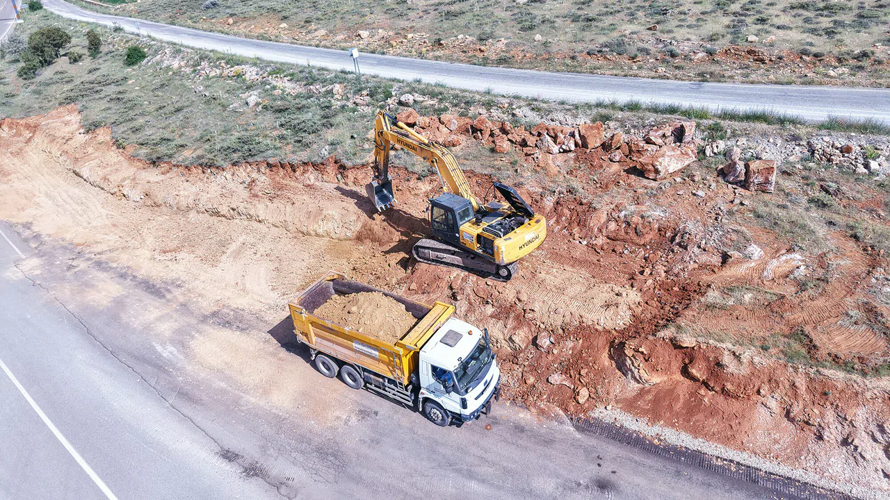 Afşin’de Başüstü-İğdemlik-Ağcaşar-Kepez Yoluna Modern Dokunuş