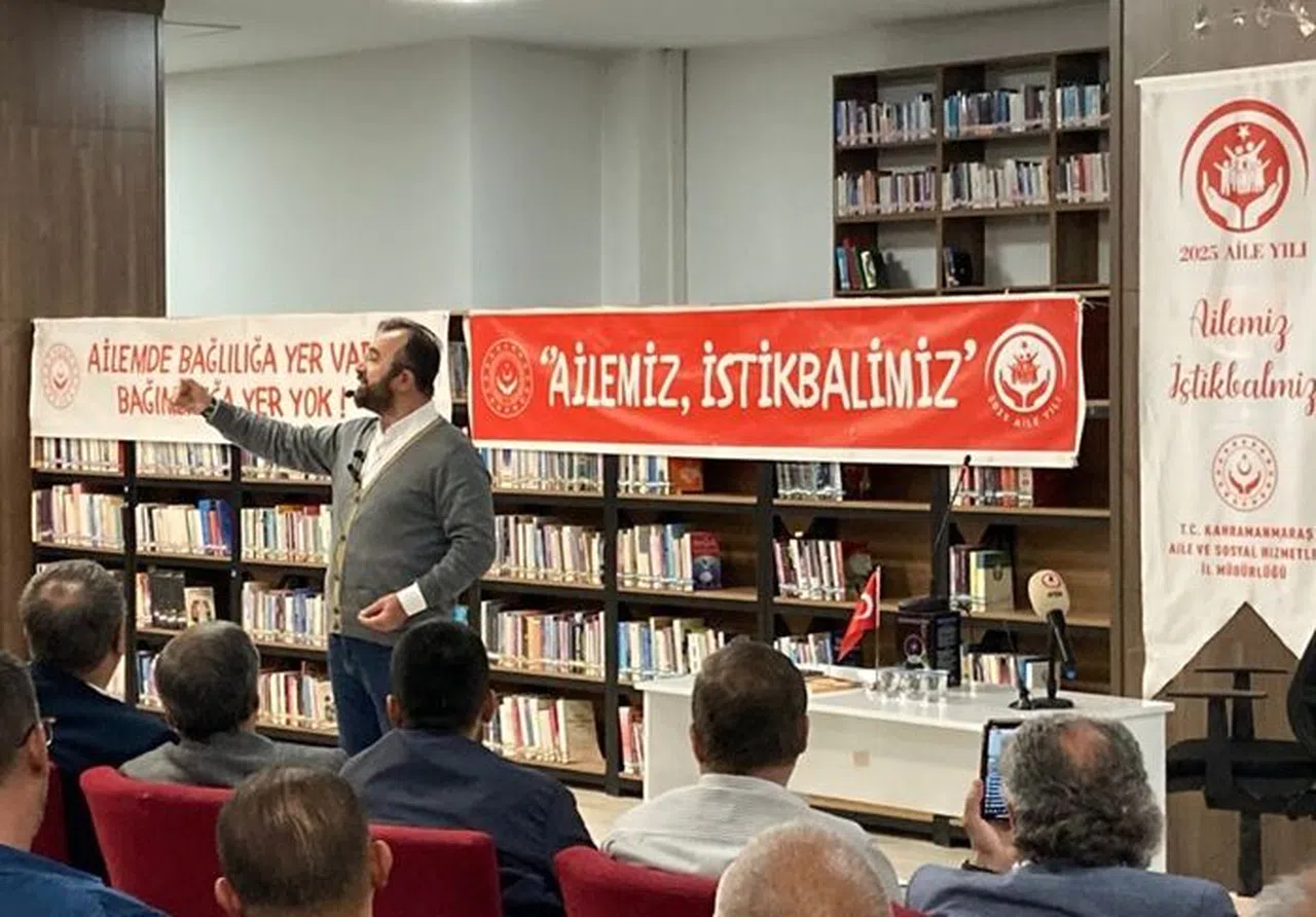 Kahramanmaraş'ta “Yeniden Aileye Sığınmak” Konferansına Yoğun İlgi