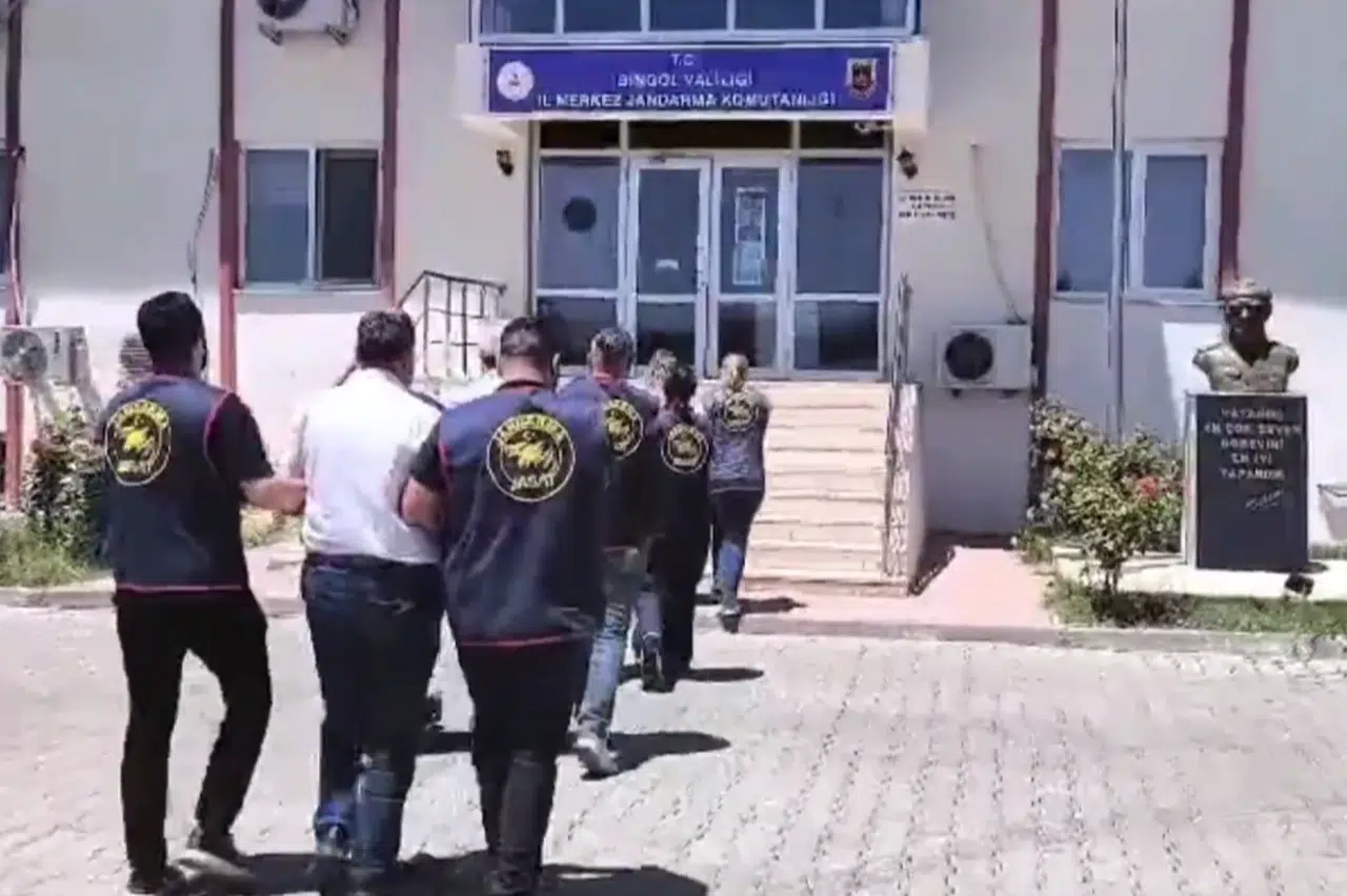 Adalet 20 yıl sonra yerini buldu! JASAT'tan isimsiz bebeğin katillerini yakaladı