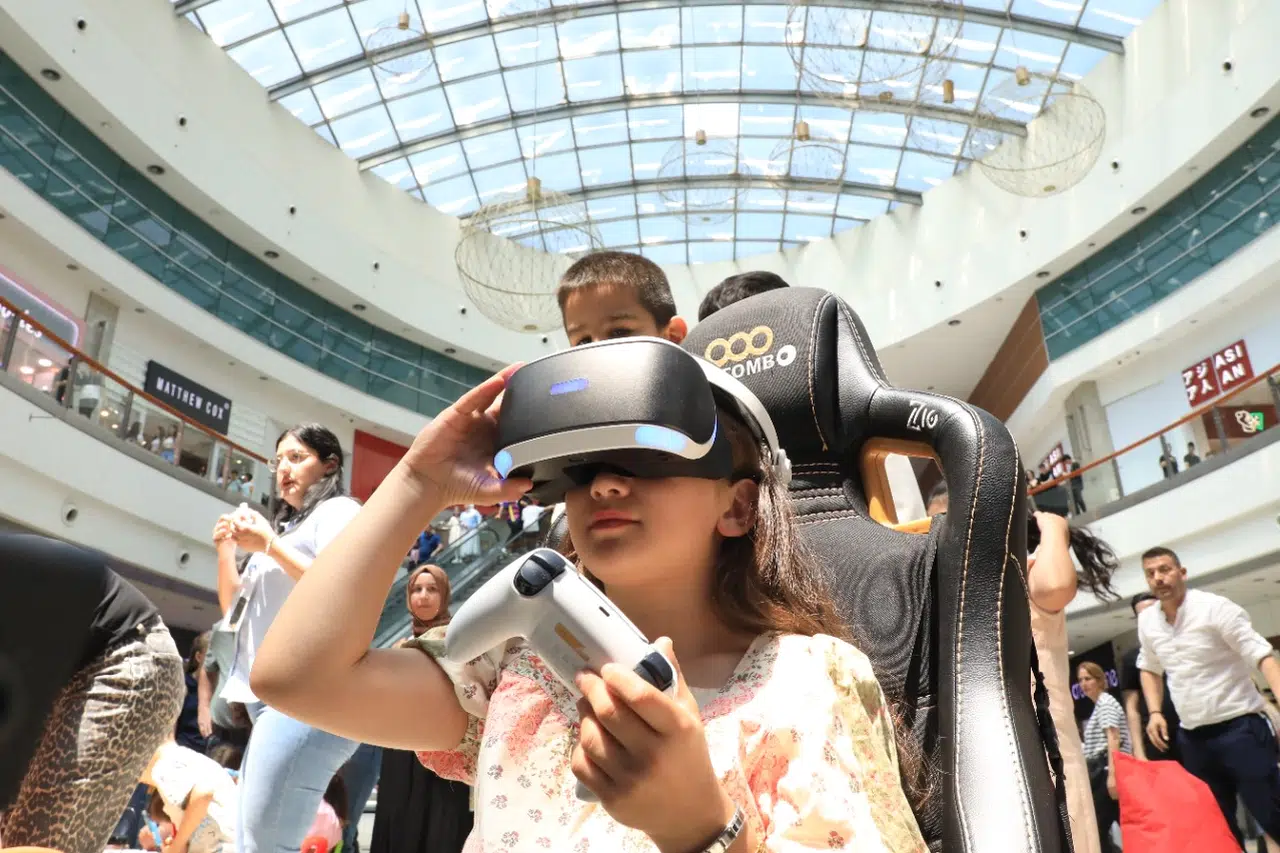 Ankara Keçiören'de teknoloji dolu eğlence