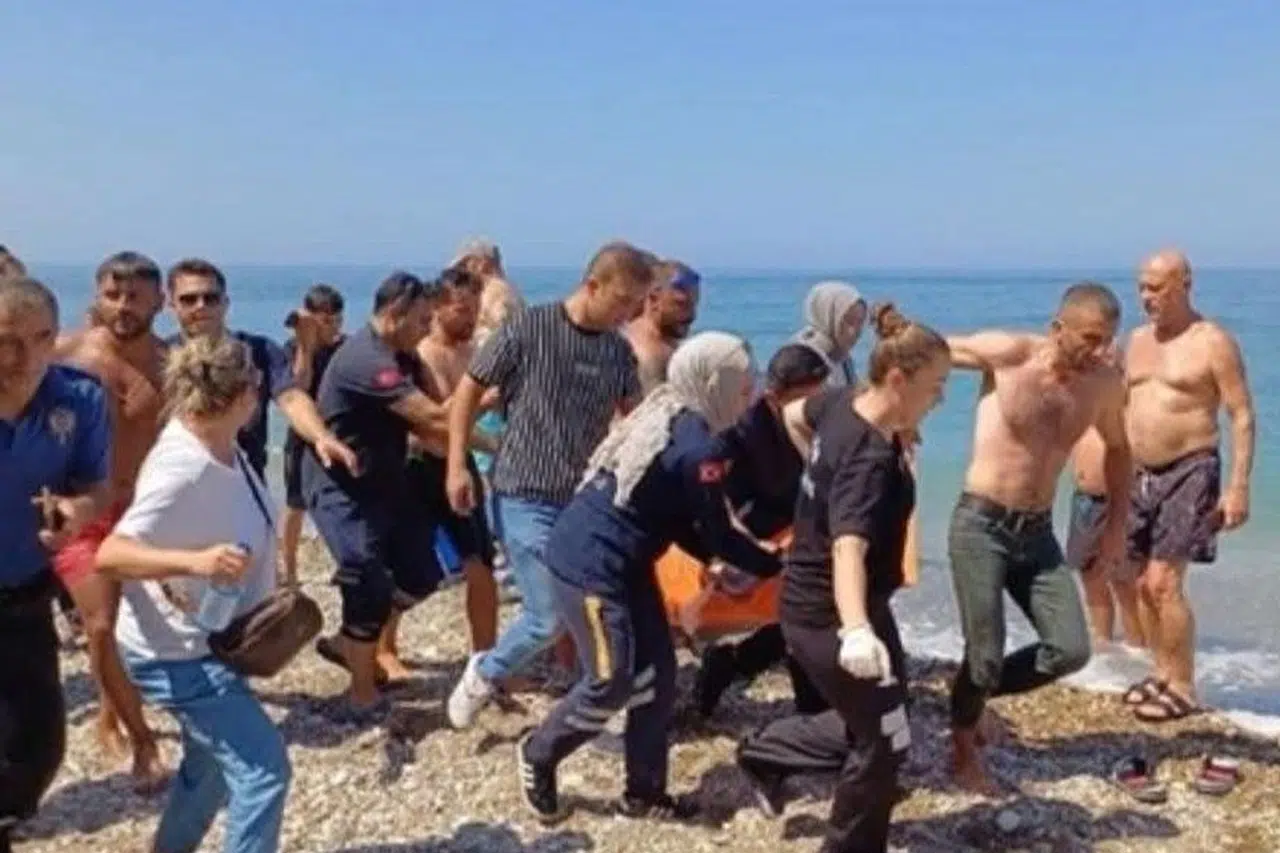 Düzce'de Çuhallı Plajı'nda boğulma tehlikesi!