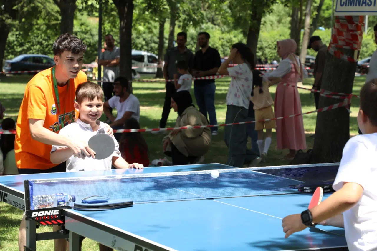 İnegöl’de Yaz Spor Okullarının provası spor şenliğiyle yapıldı
