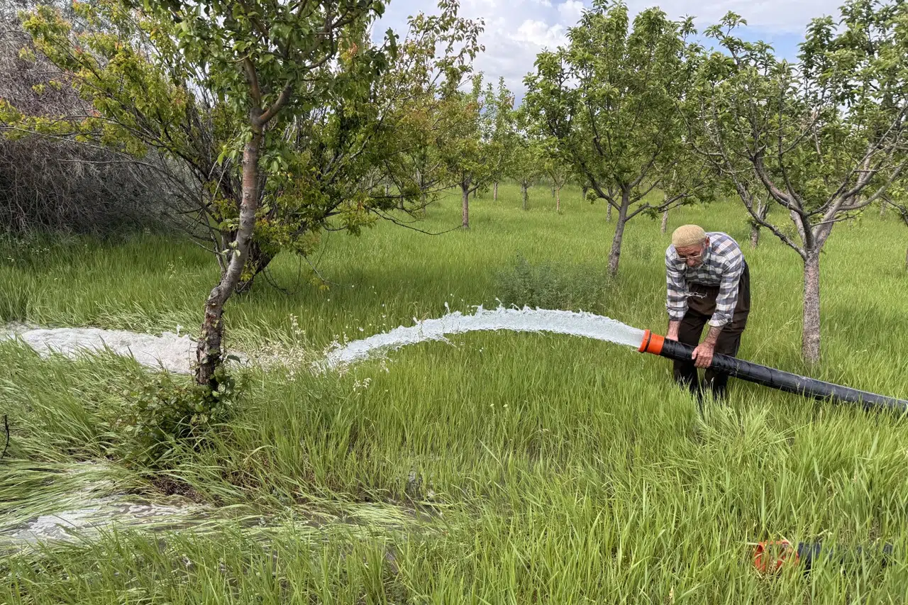 Kayseri Melikgazi'de kırsalda tarımsal sulamaya destek