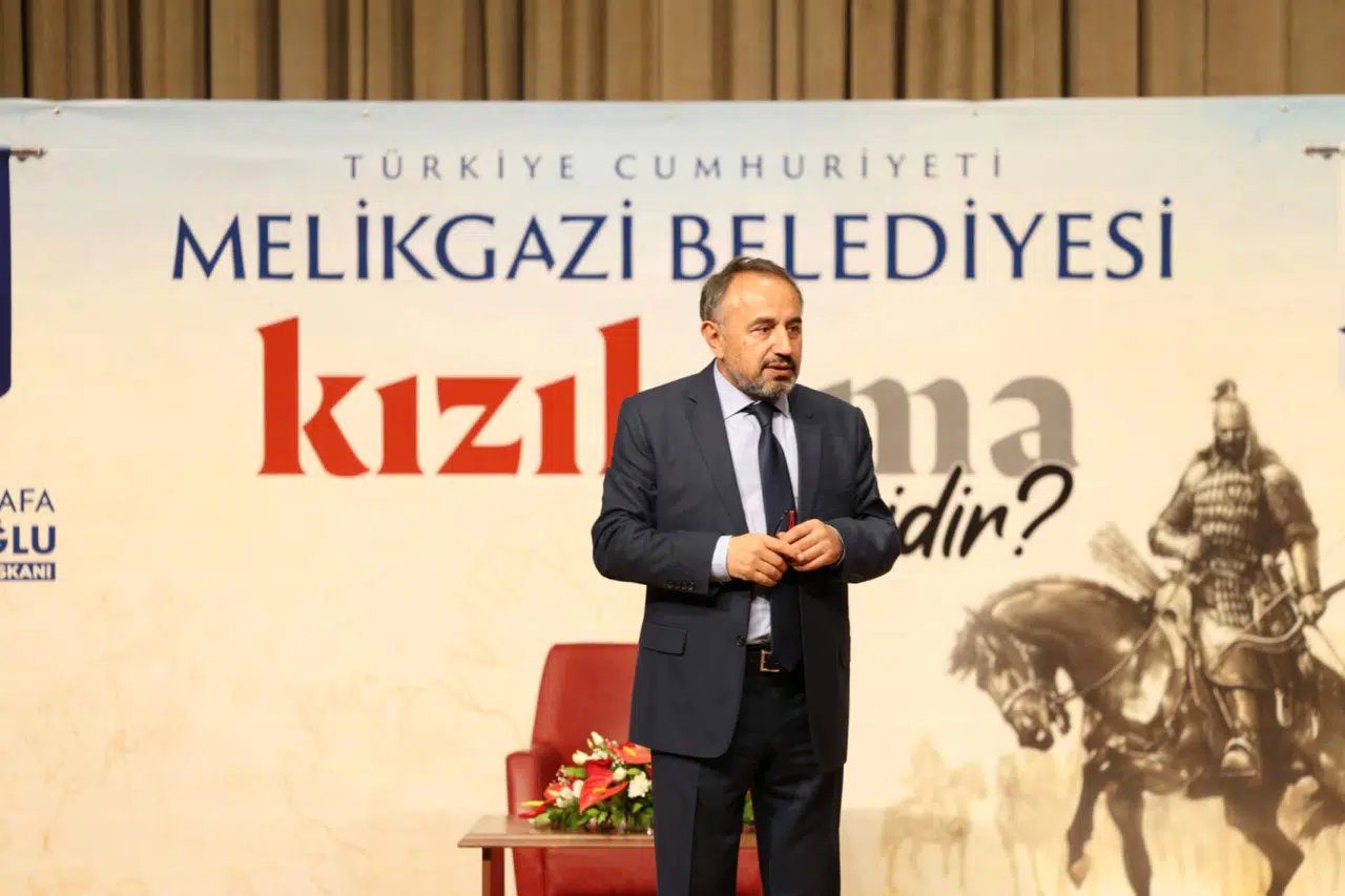 Kayseri Melikgazi'de 'Kızıl Elma' konferansı