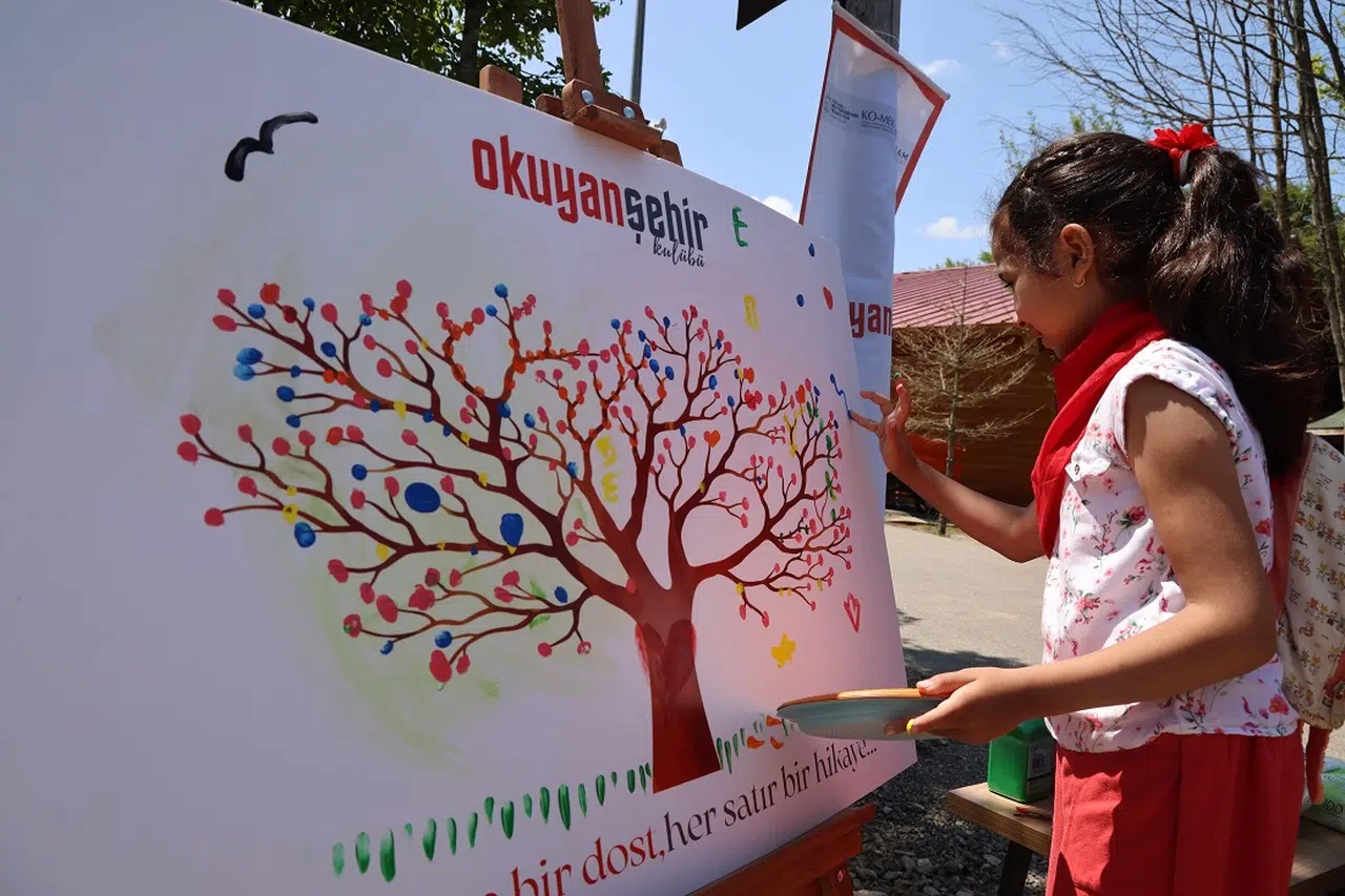Kocaeli'de 'Okuyan Şehir Kulübü'nden bol etkinlikli veda