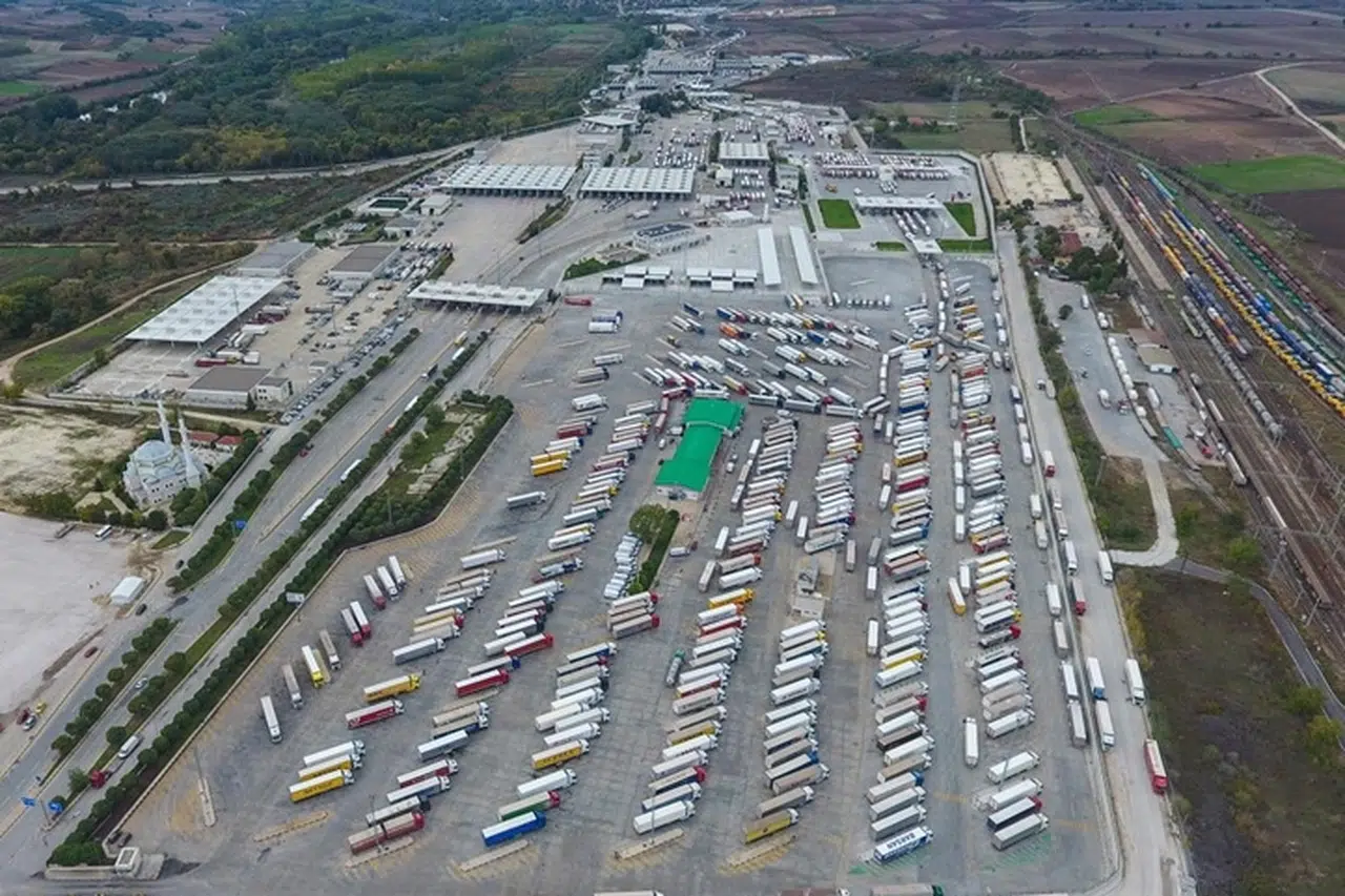 Sınır kapılarında yoğunluk önlemi... Kapıkule’de yazlık yeni düzenlemeler
