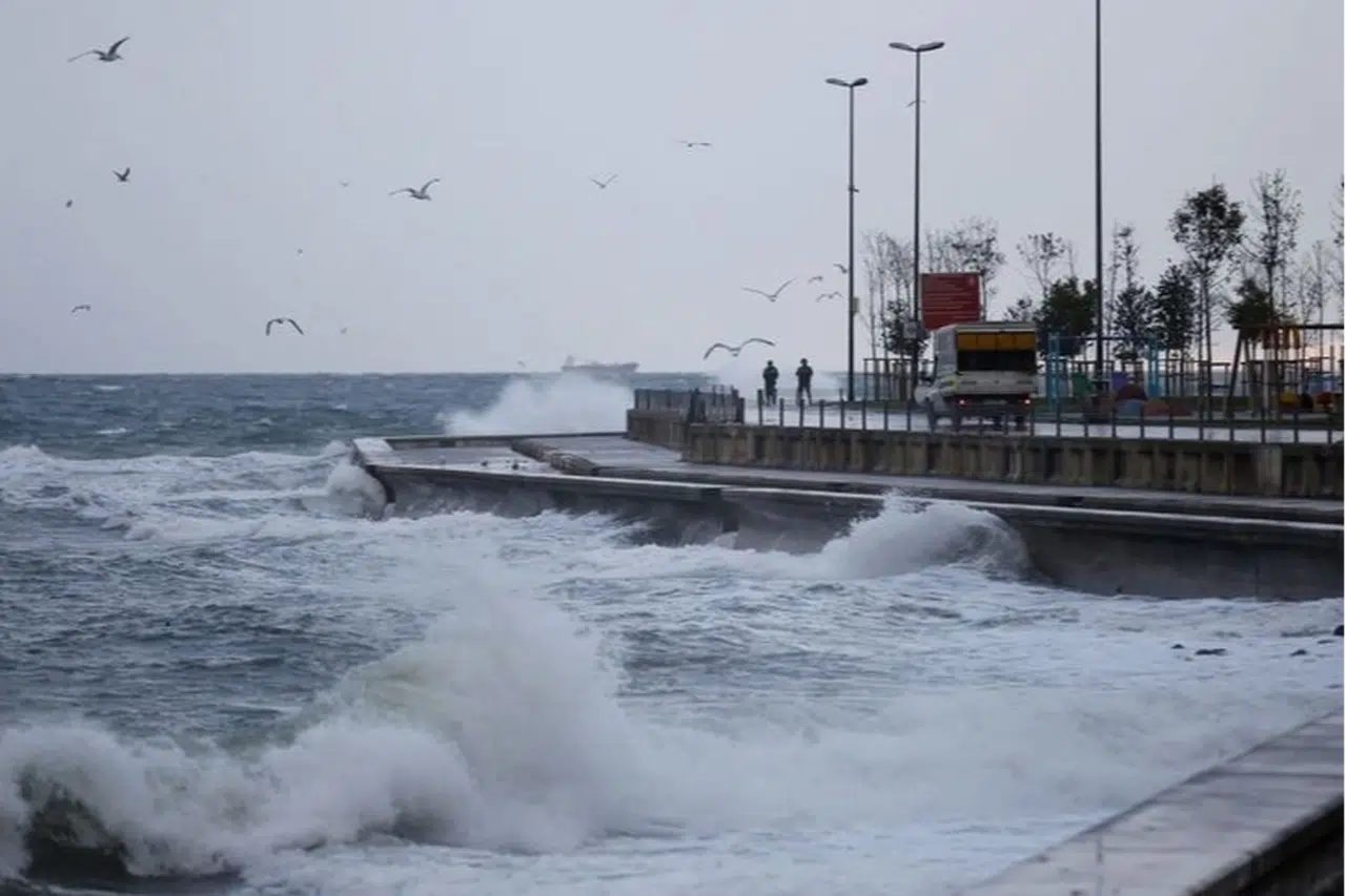 Türkiye'de kuvvetli yağış ve rüzgâr alarmı!