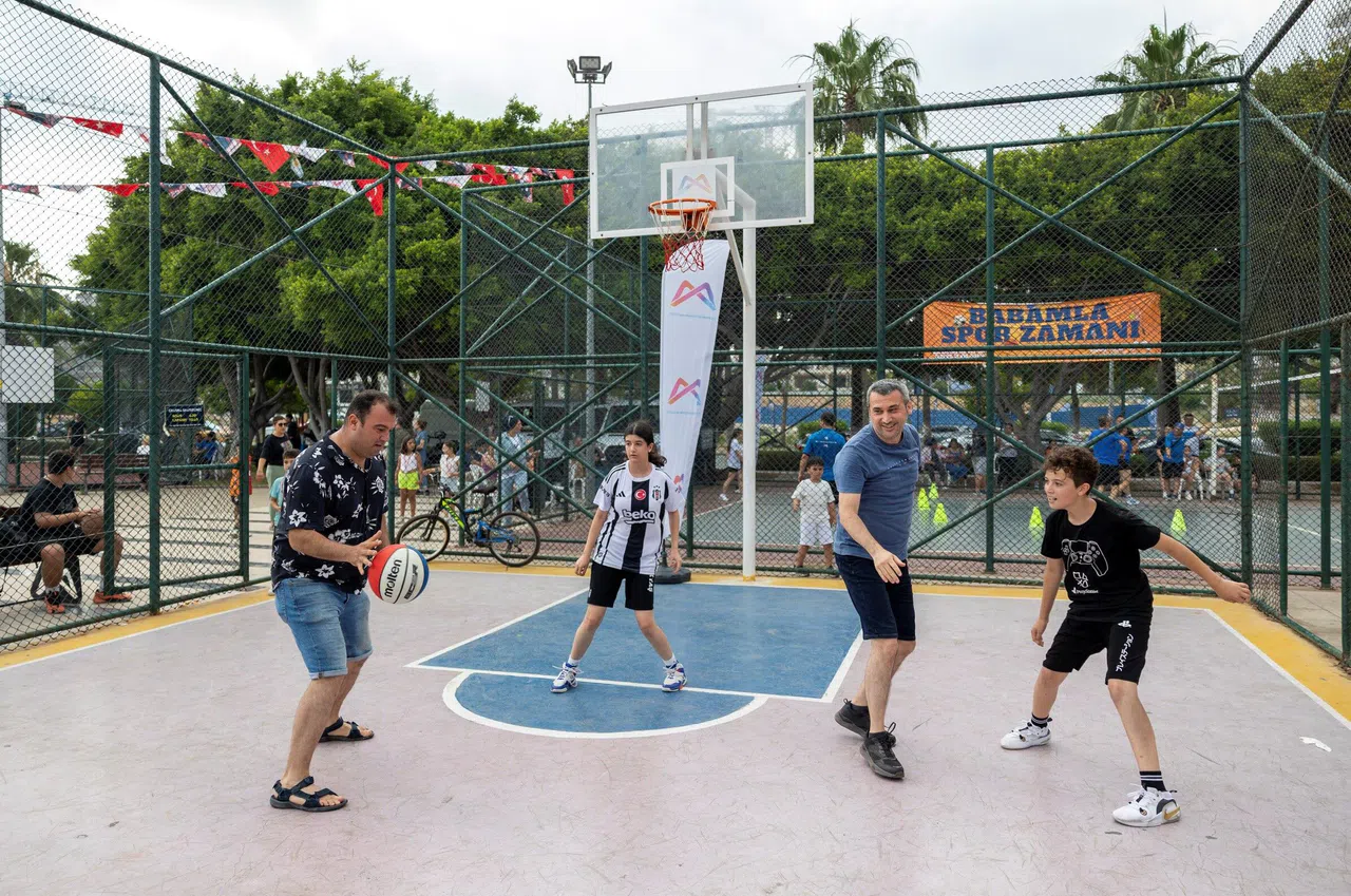 Babalar Günü'nde Hem Spor Hem Eğlence Dolu Kutlama
