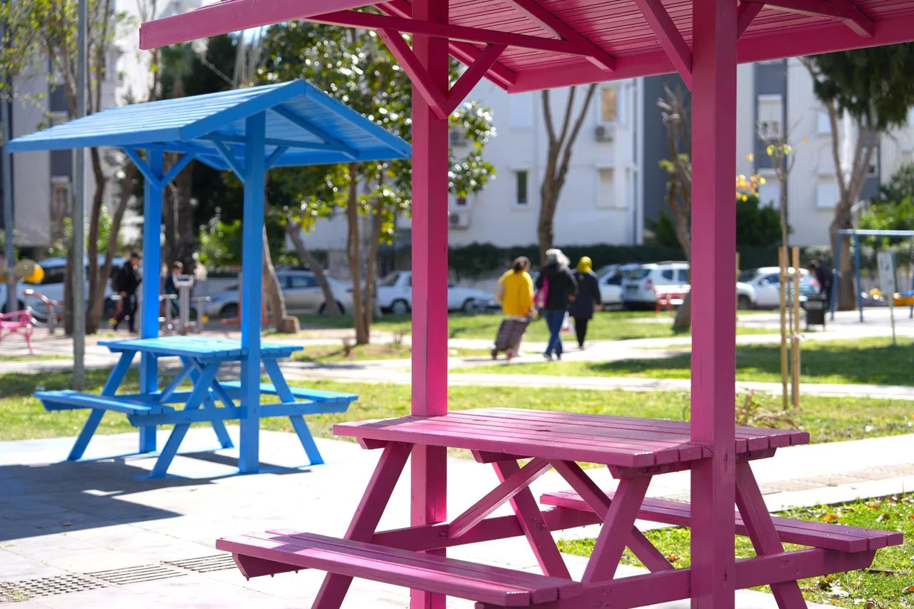 Belediye Bankları Renklendi