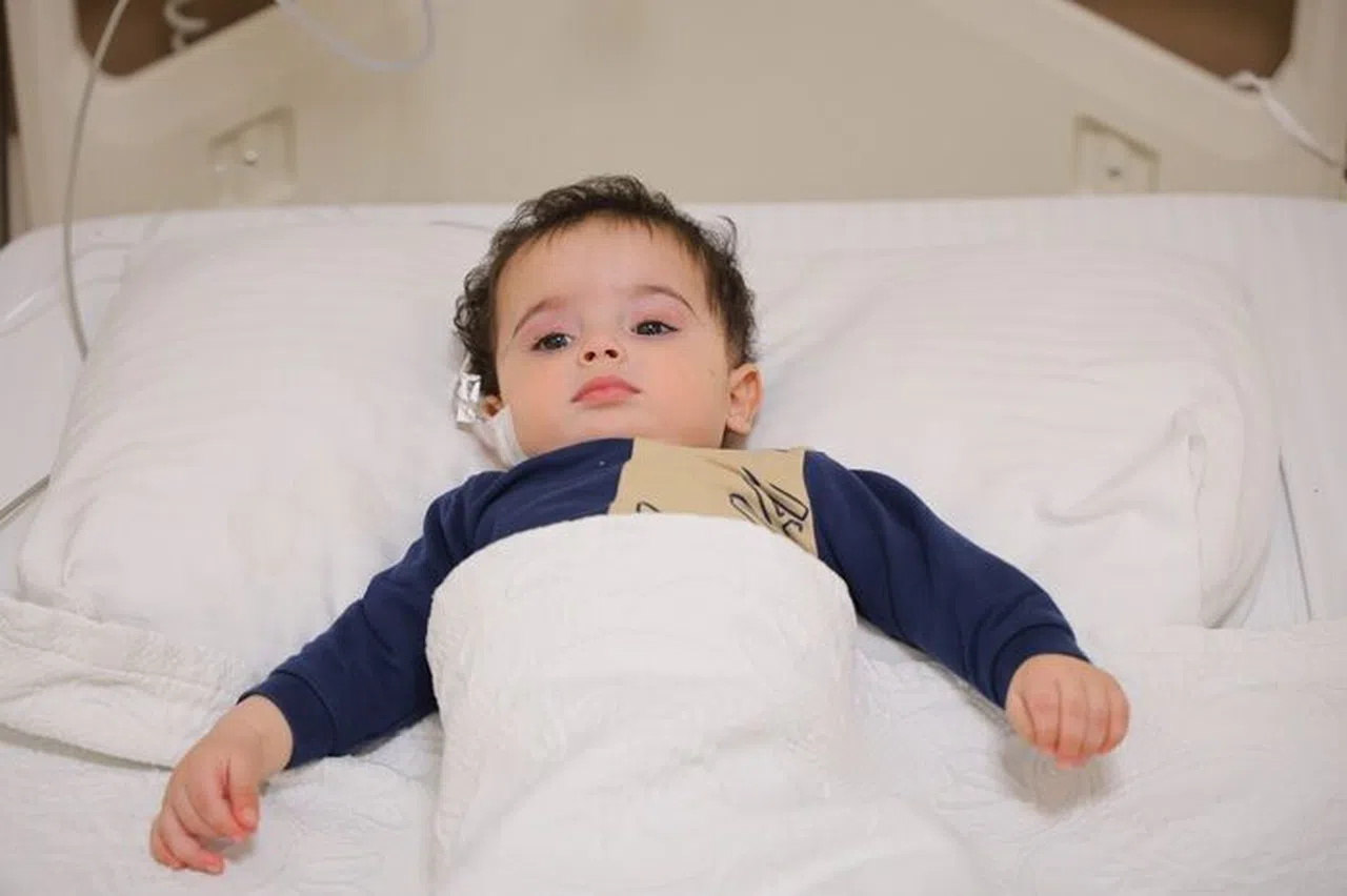 Boğazına Havuç Kaçan Bebek, 10 Dakikalık Kalp Masajıyla Hayata Döndü