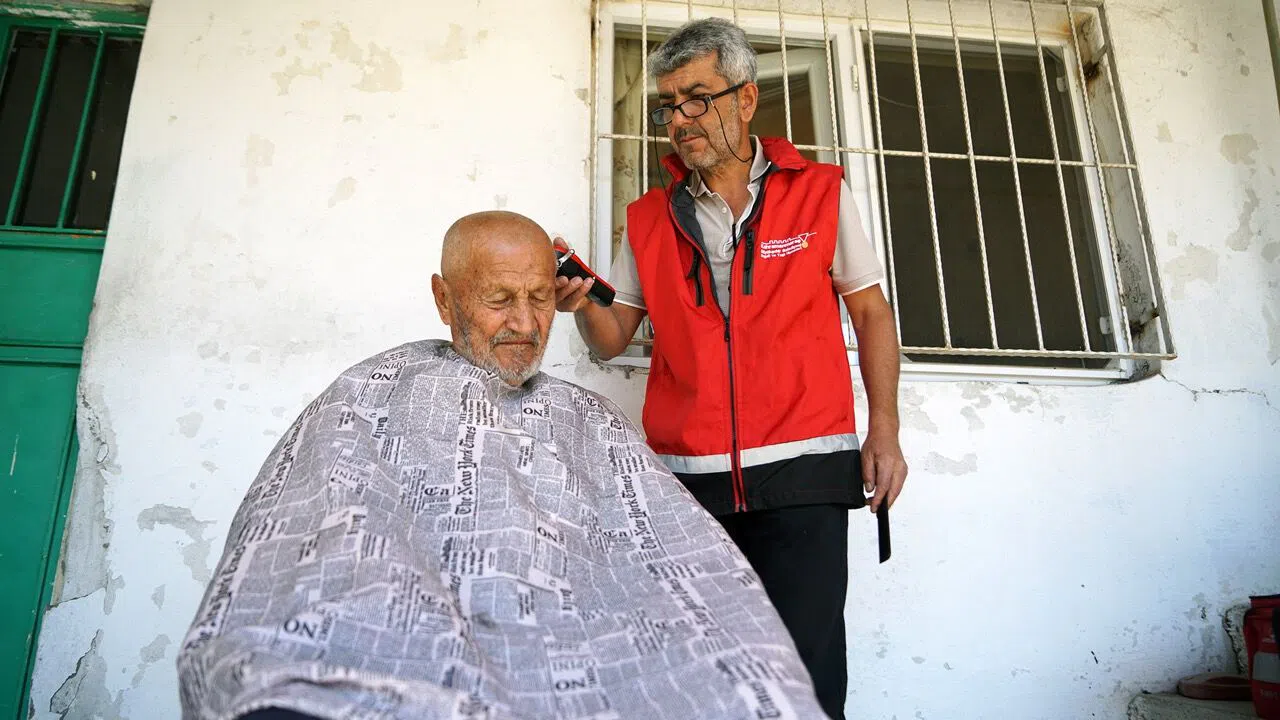 Kahramanmaraş’ta Yaşlılara Bayram Eli