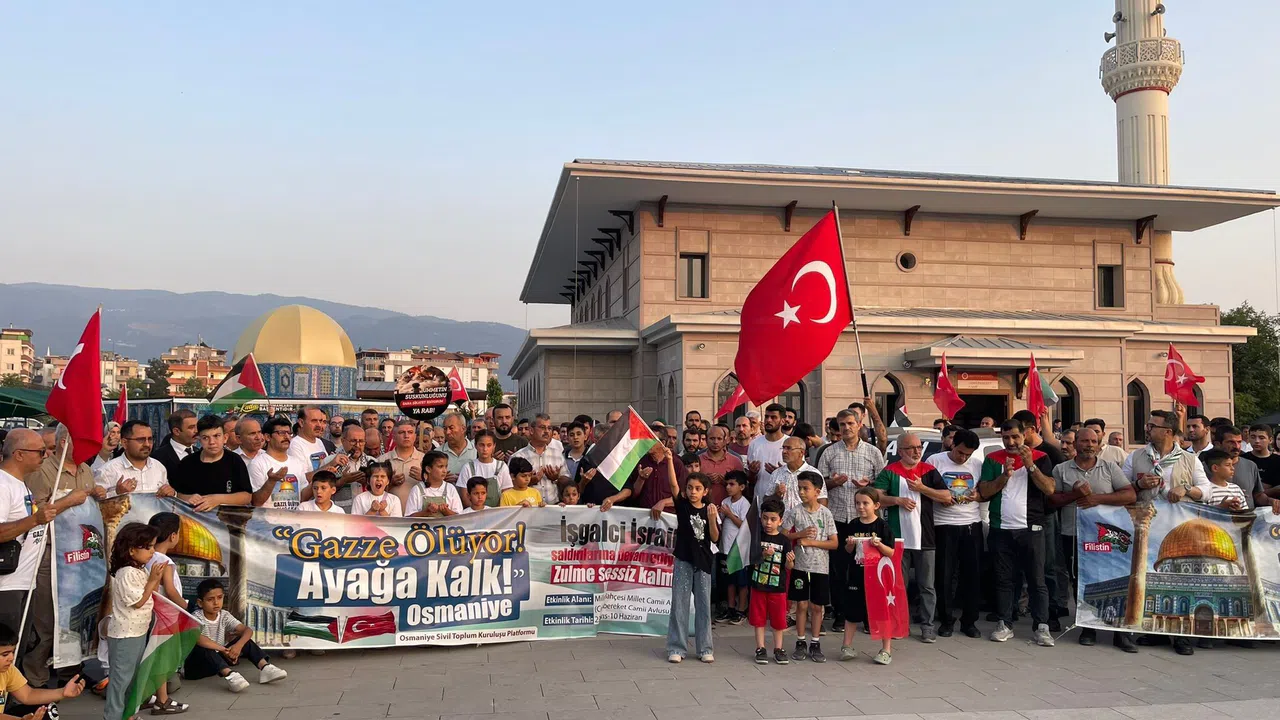 Filistin’e Destek Konvoyu Düzenlendi