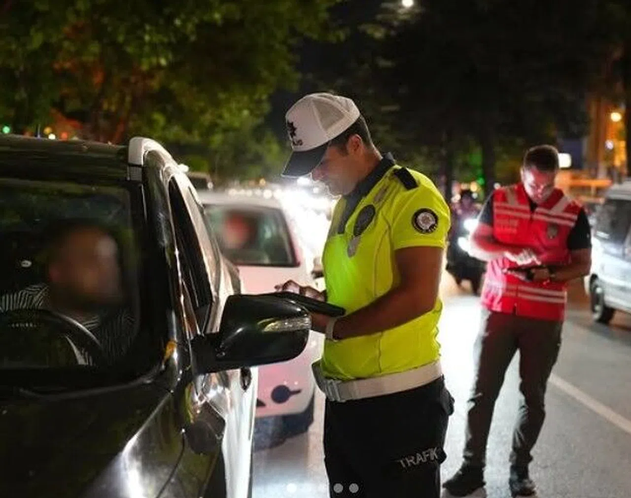 Gece Yapılan Denetimde Kurusıkı Tabanca Ele Geçirildi