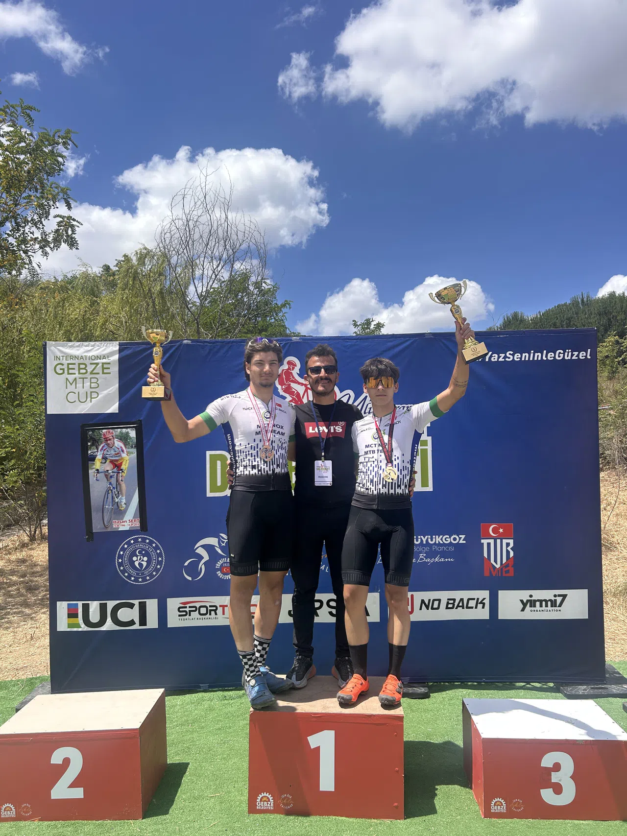 Kahramanmaraşlı Sporcular Dağ Bisikletinde Zafer