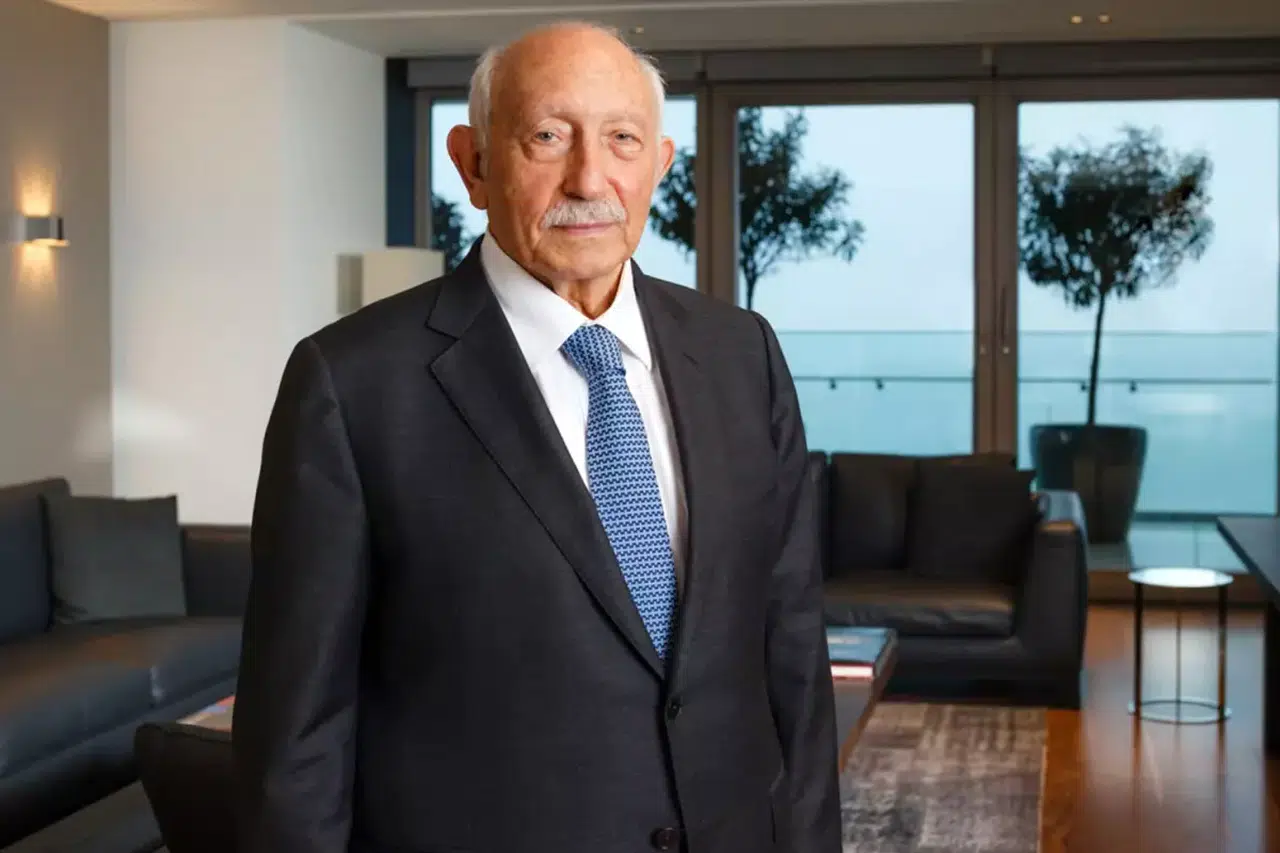 Ünlü sanayici Asım Kibar hayatını kaybetti