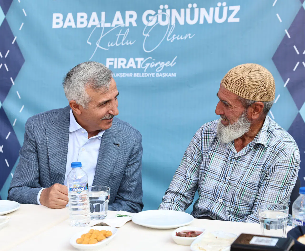 Kahramanmaraş Valisi Ünlüer, Babalar Günü’nde Şehit Babaları ve Gazilerle Buluştu