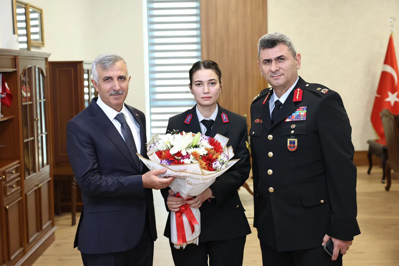 Kahramanmaraş’ta Jandarma’dan Vali Ünlüer’e 186. Yıl Ziyareti