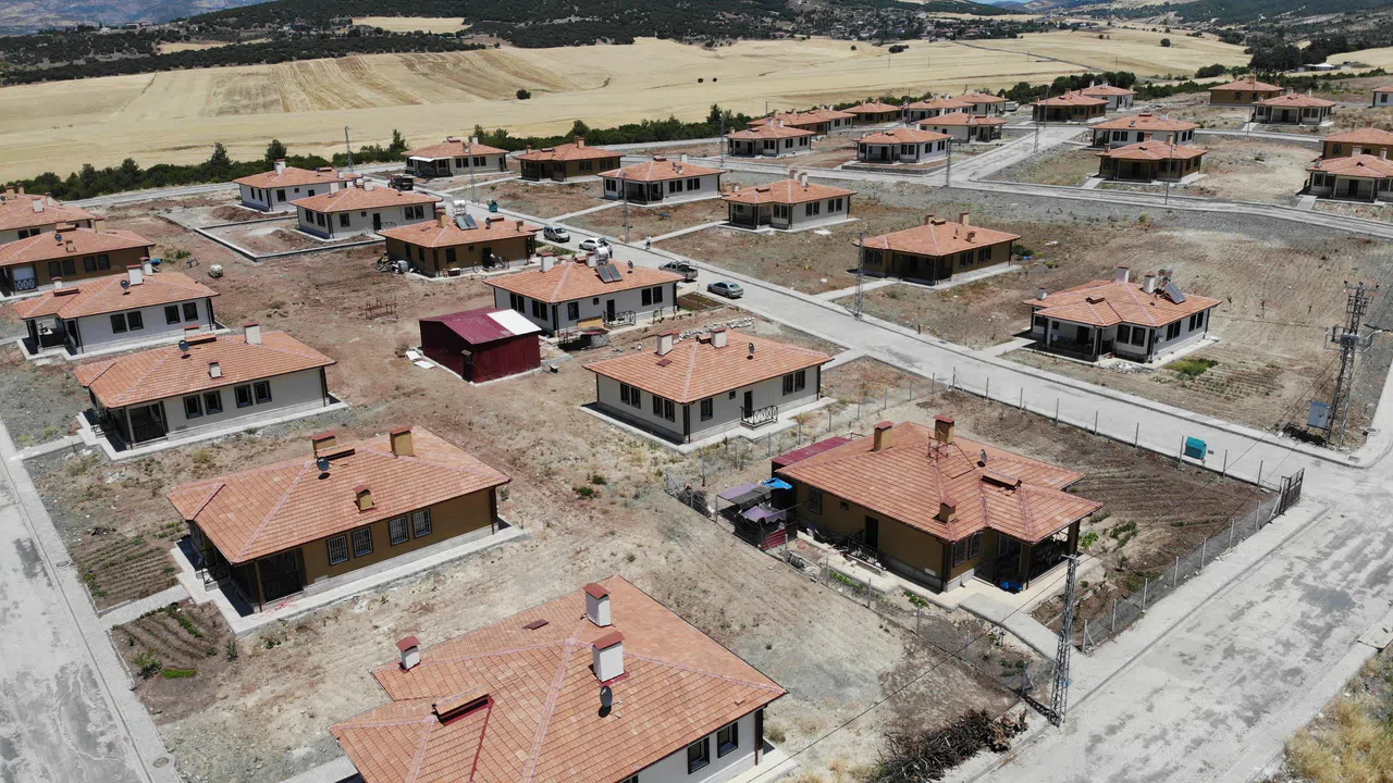 Kahramanmaraş’ta Köy Konutları Teslim Ediliyor