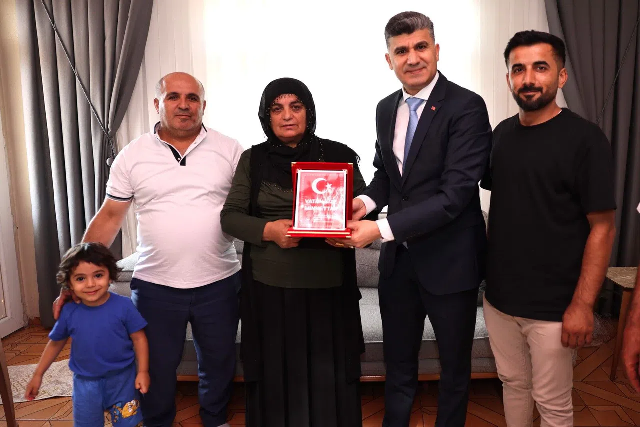 Kaymakam Şener’den Şehit Ailelerine Ziyaret