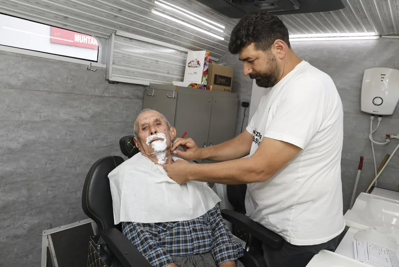 Kırsal Mahallelere Ücretsiz Bayram Tıraşı Hizmeti