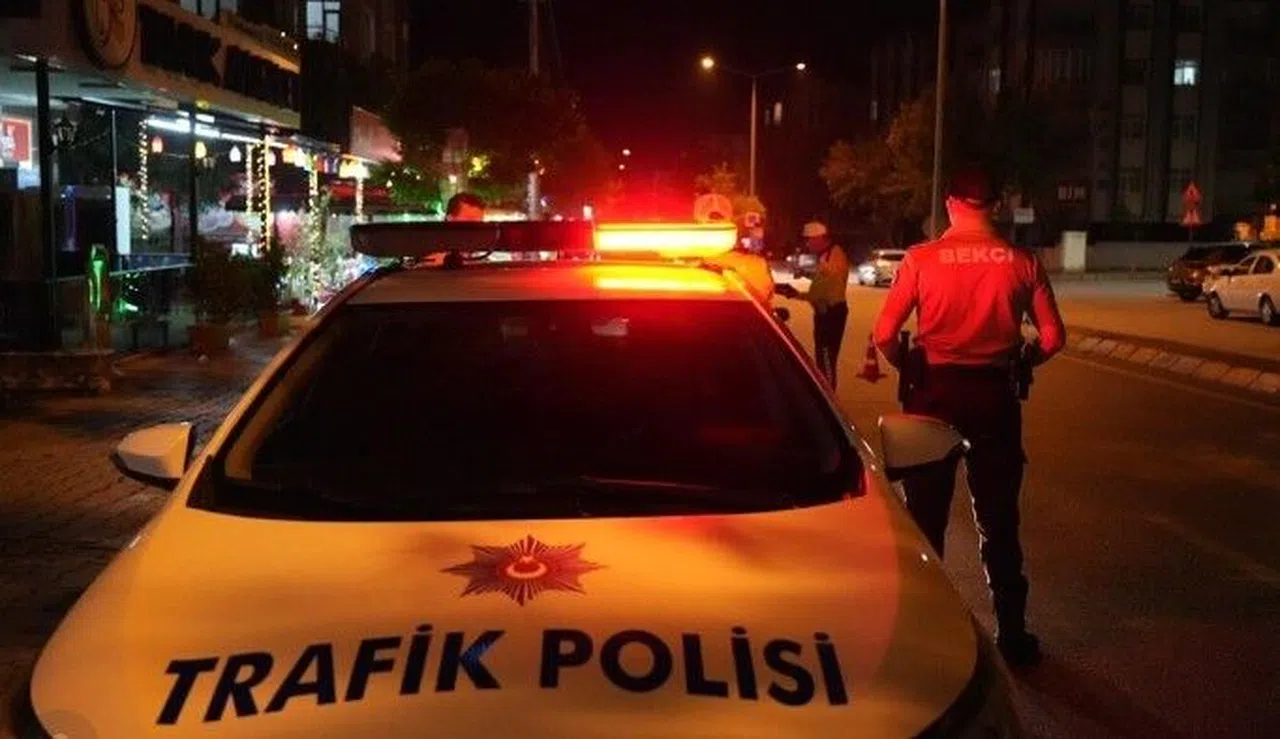 Kurallara Uymadığı Tespit Edilen 2 Araca Cezai İşlem