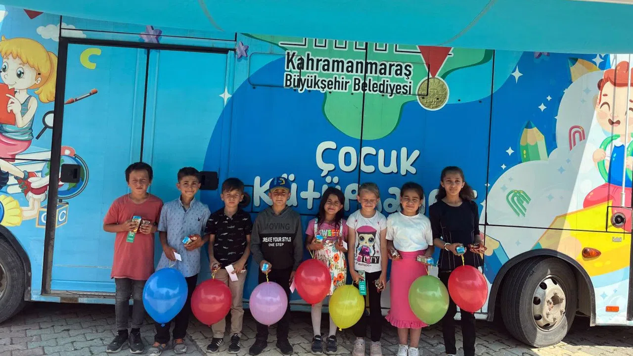 Hayalleri Taşıyan Kütüphane, Kırsalda 5 Bin Çocukla Buluştu