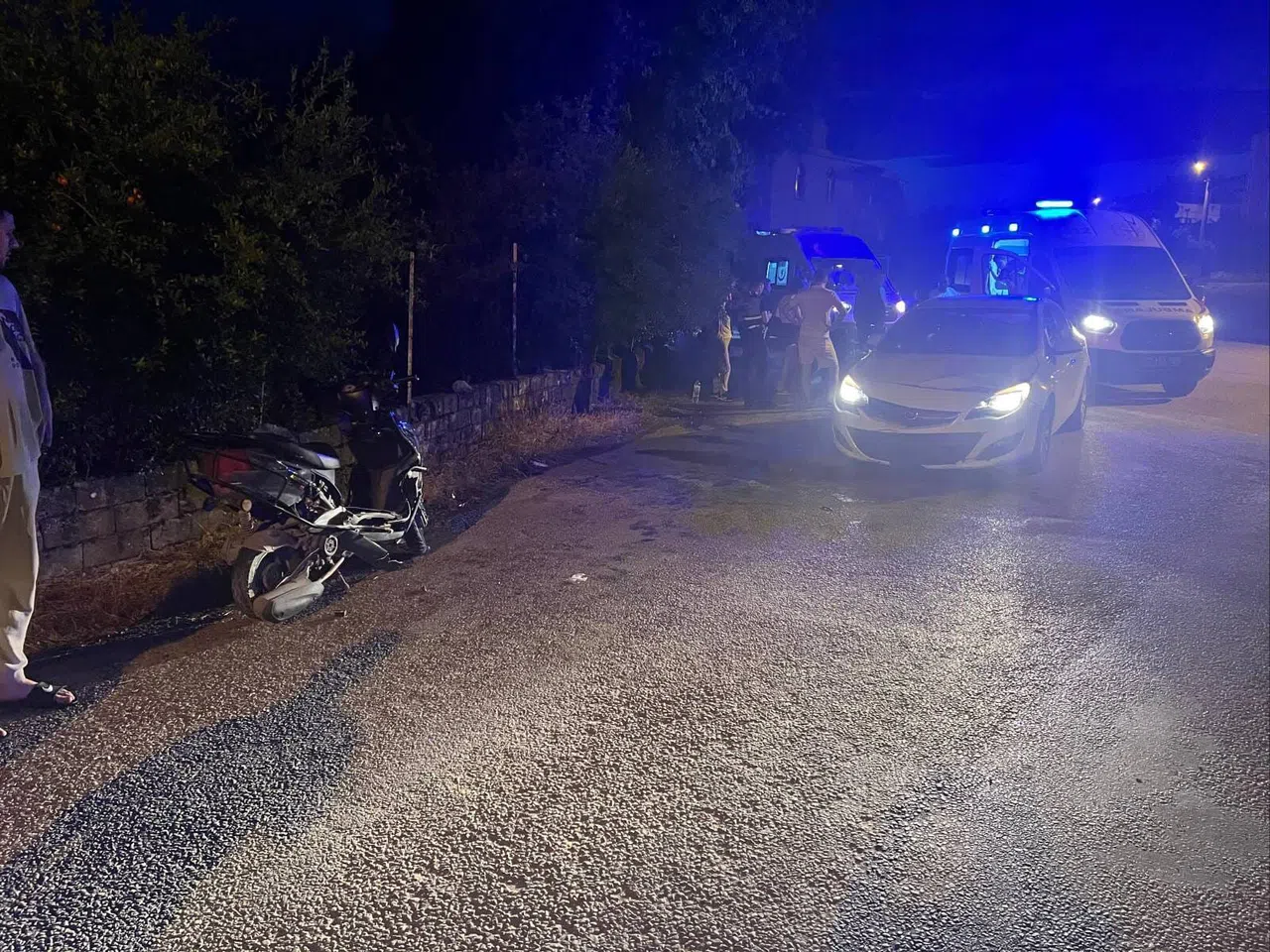 Motosiklet İle Otomobil Çarpıştı: 2 Yaralı