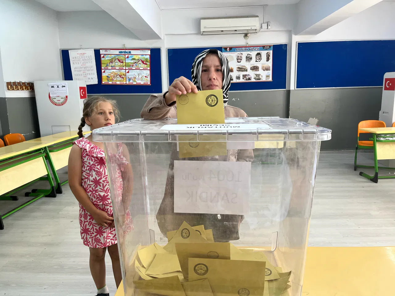 Muhtarın Vefatı Nedeniyle Yeniden Muhtarlık Seçimi Yapıldı