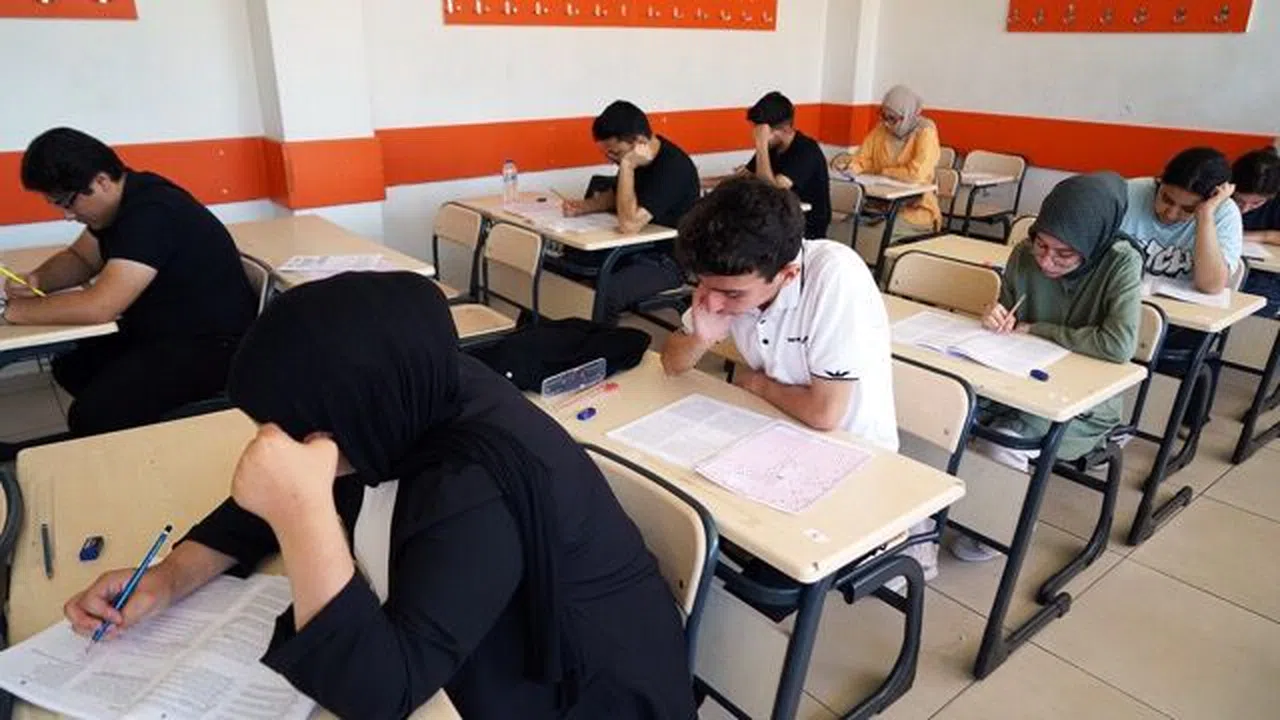 LGS Yolculuğunda Ailelerin Rolü Büyük: Uzmandan Rehber Niteliğinde Tavsiyeler