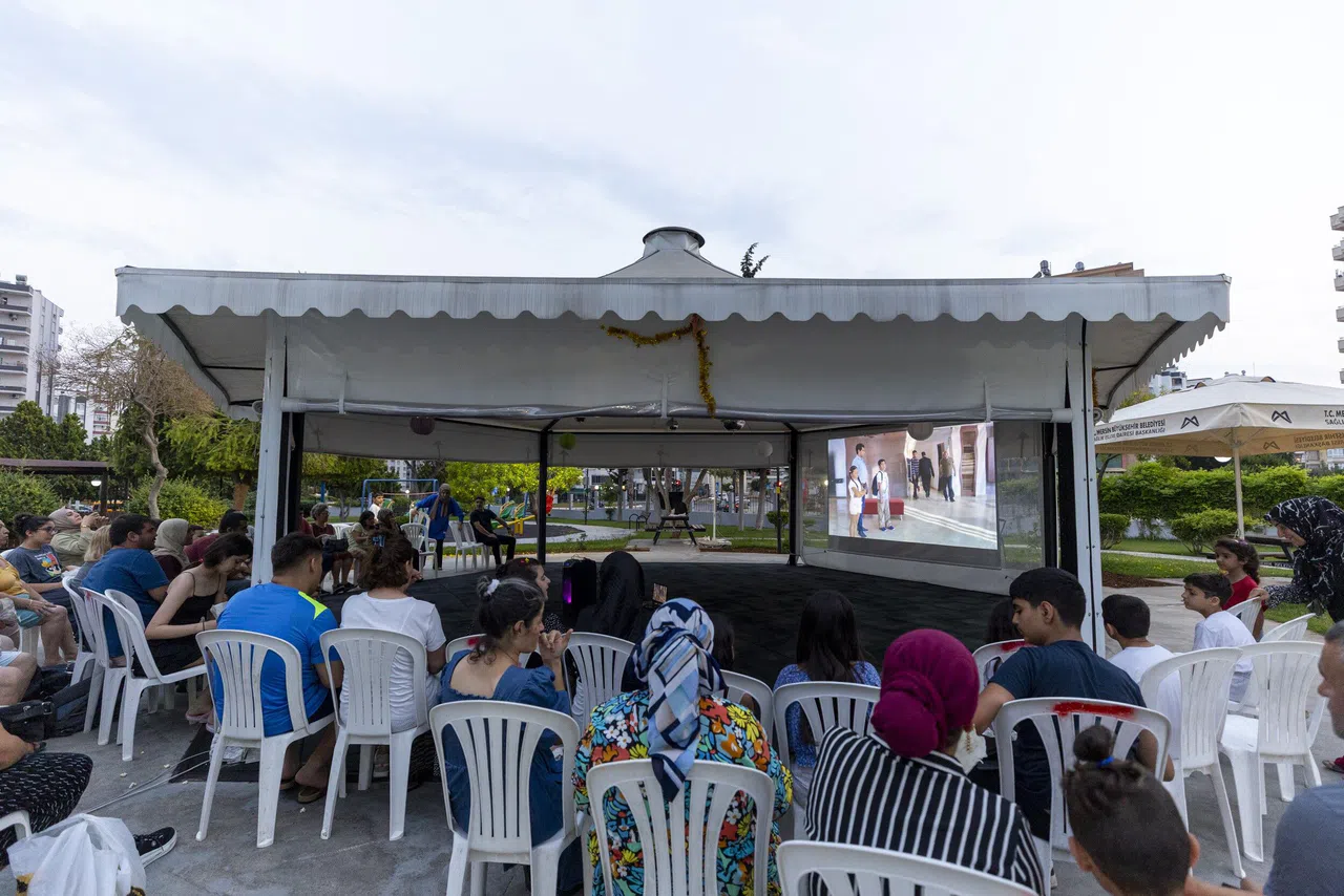 Özel Çocuklu Aileler Açık Hava Sinemasında Buluştu